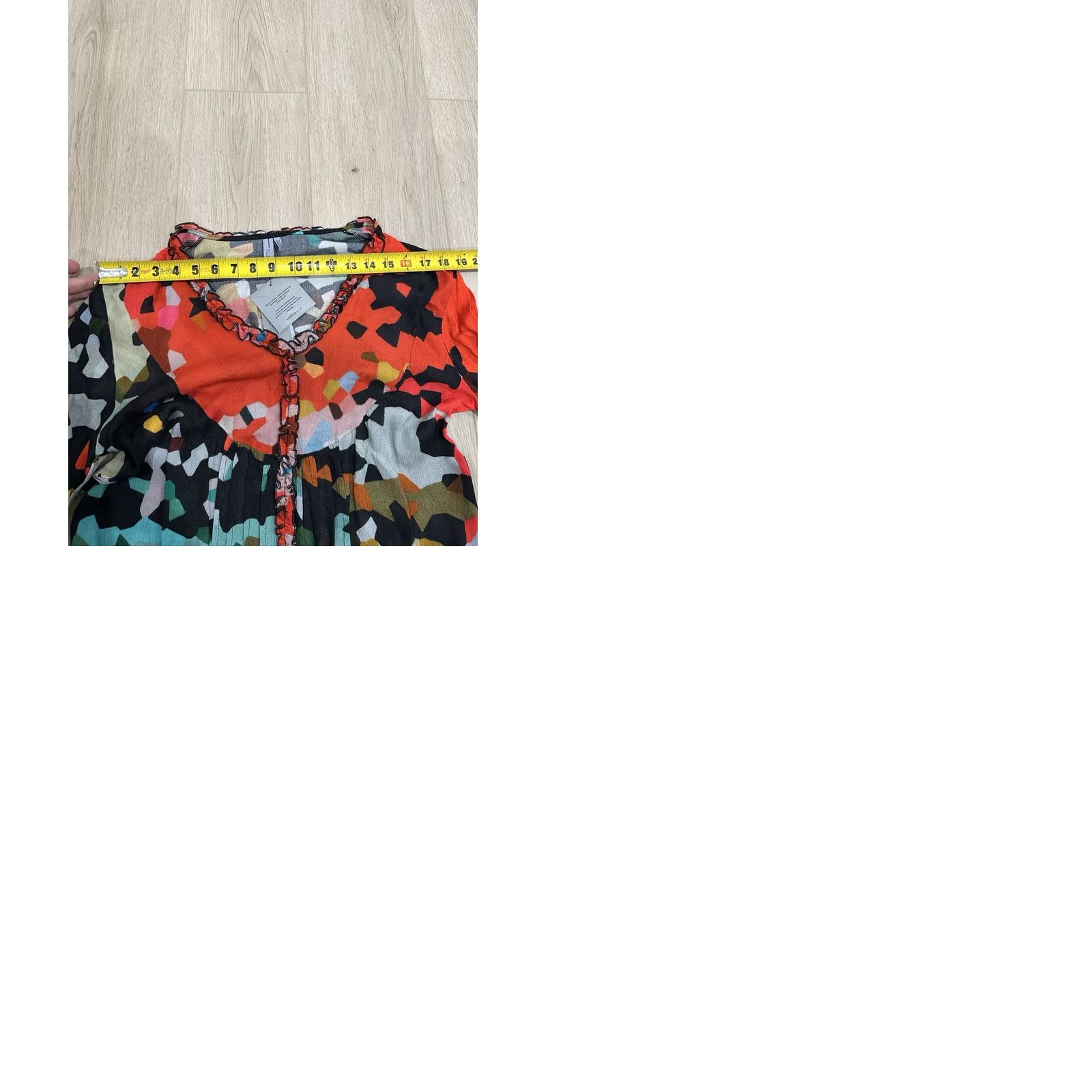 Vintage VINTAGE BL-NK Blank Anthropologie Kayla Abstract Motif Ruffle Tunic Petite Small Size S / US 4 / IT 40 - 10 Thumbnail