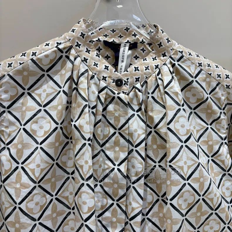 Louis Vuitton Louis Vuitton Monogram Black Full Logo Shirt Size XS / US 0-2 / IT 36-38 - 3 Thumbnail