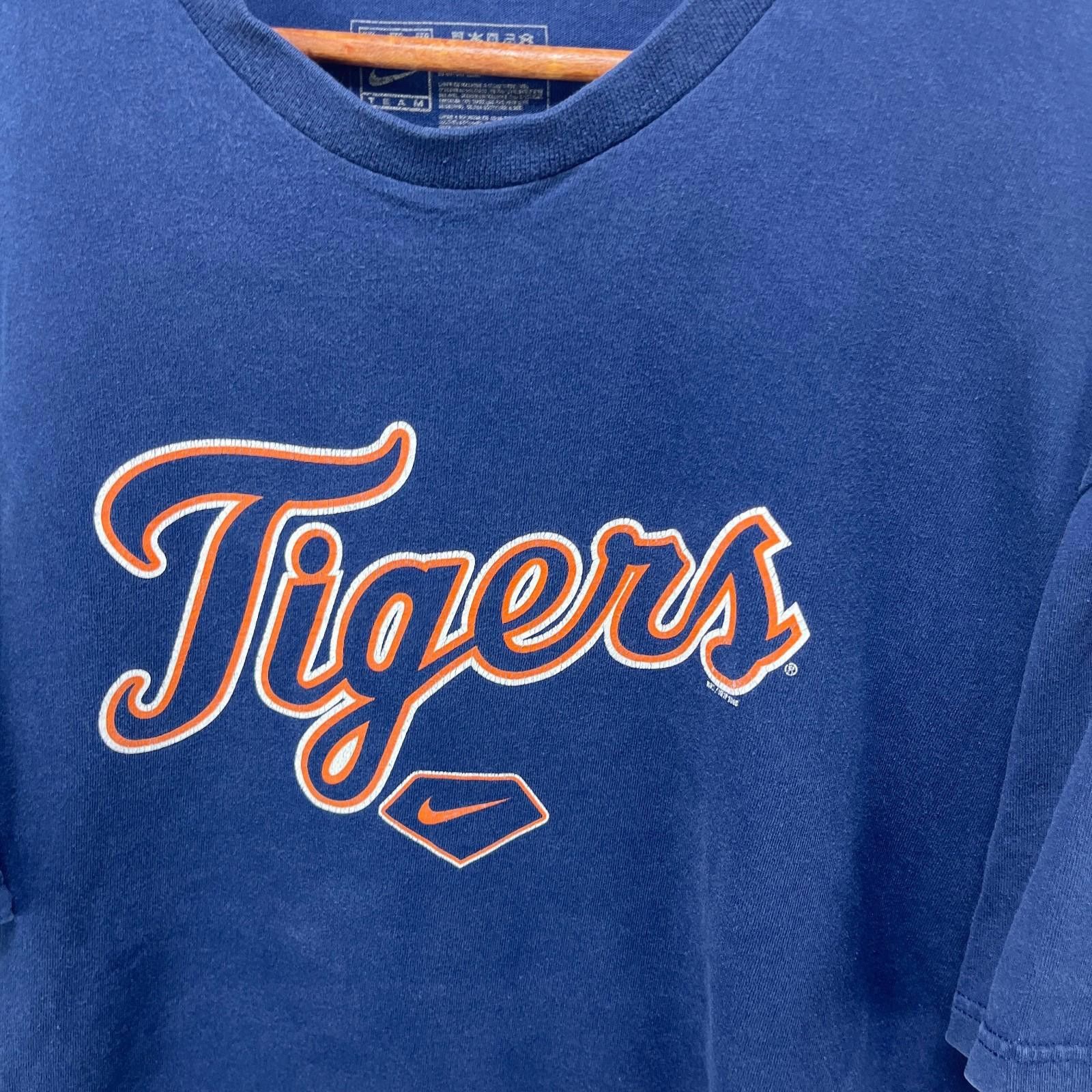 Nike Vintage Detroit Tigers Nike MLB T Shirt Sun Faded T Shirt Size ONE SIZE - 2 Thumbnail