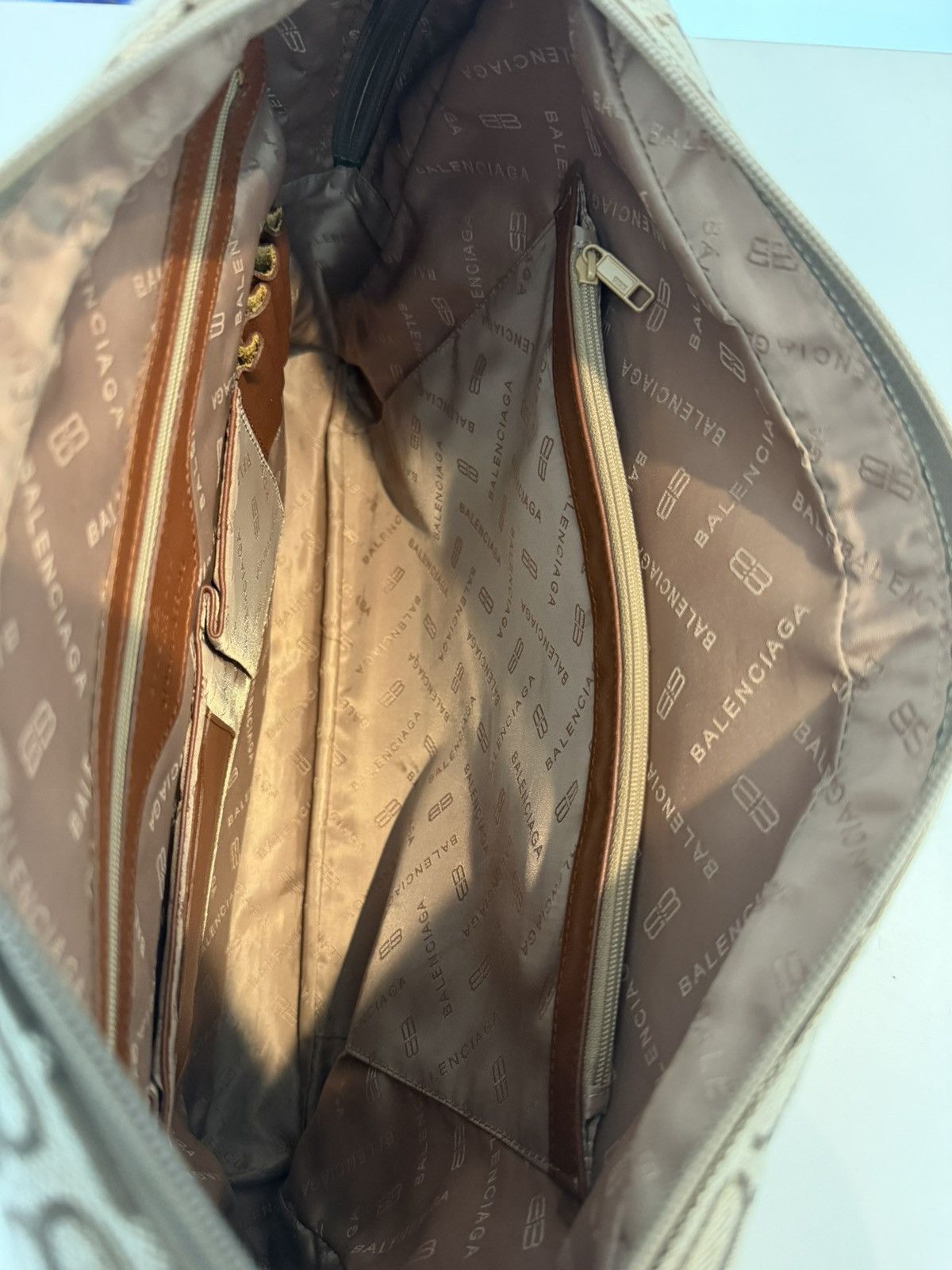 Balenciaga Balenciaga Vintage Monogram Briefcase Messenger Bag Size ONE SIZE - 4 Thumbnail