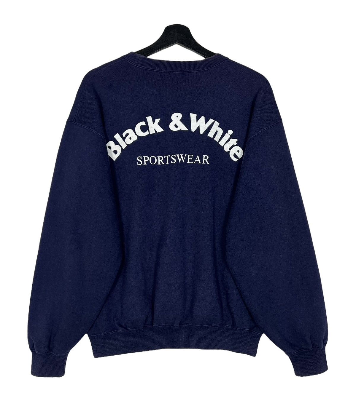 Japanese Brand × Vintage Vintage Black & White Sportwear Sweatshirt Size US M / EU 48-50 / 2 - 2 Thumbnail