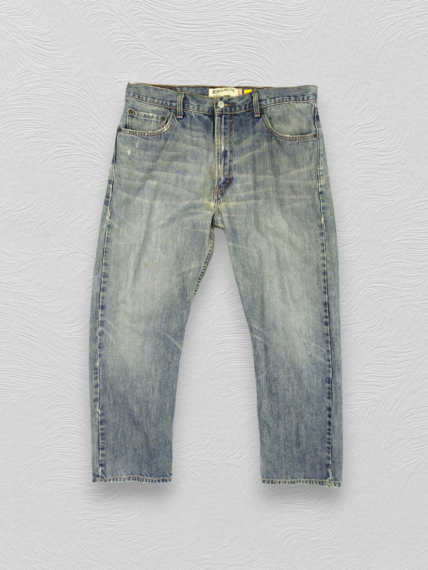 Levi's Distressed Vintage Levi's 505 Regular Fit Denim -JN403 Size US 36 / EU 52 - 1 Thumbnail