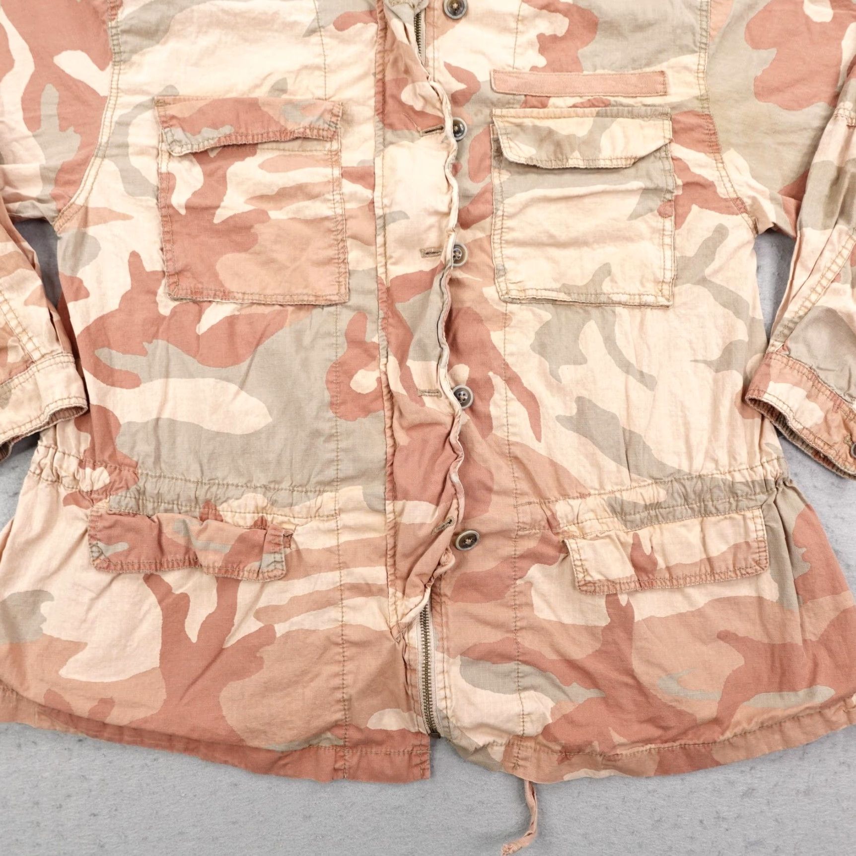 Free People **Lead The Way Military Jacket Womens Large Desert Camo** User: Lead The Way Military Jacket Womens Large Desert Camo Size L / US 10 / IT 46 - 3 Thumbnail