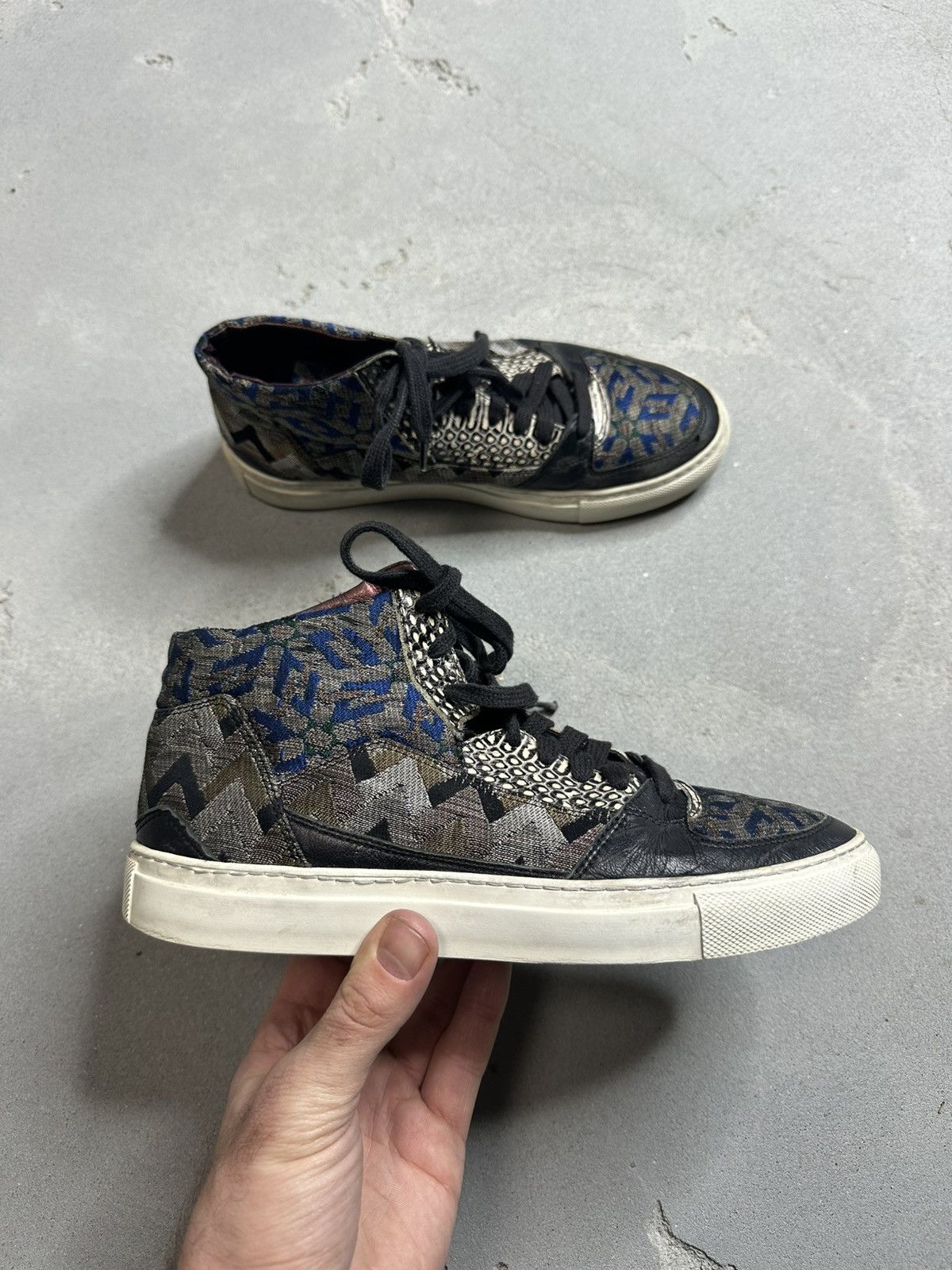 Dries Van Noten Dries Van Noten Canvas Printed Sneakers Size US 5.5 / EU 38 - 1 Thumbnail