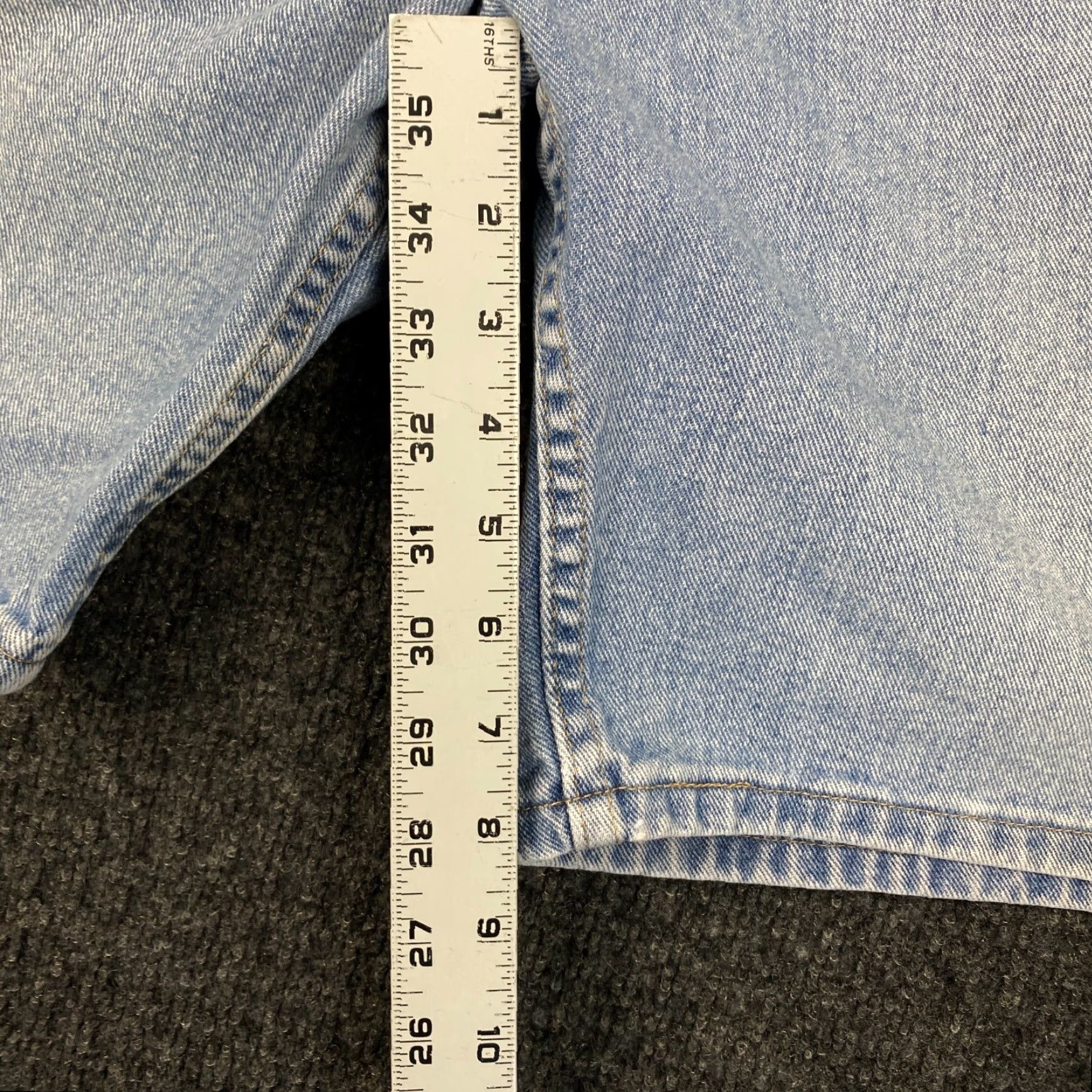 Wrangler VINTAGE Wrangler Jorts Jeans Denim Shorts Men 36 Light Blue Distressed 90s Y2K Bermuda Baggy 5-Pocket Denim Casual Vintage Mens Wrangler Jorts Size US 36 / EU 52 - 7 Thumbnail