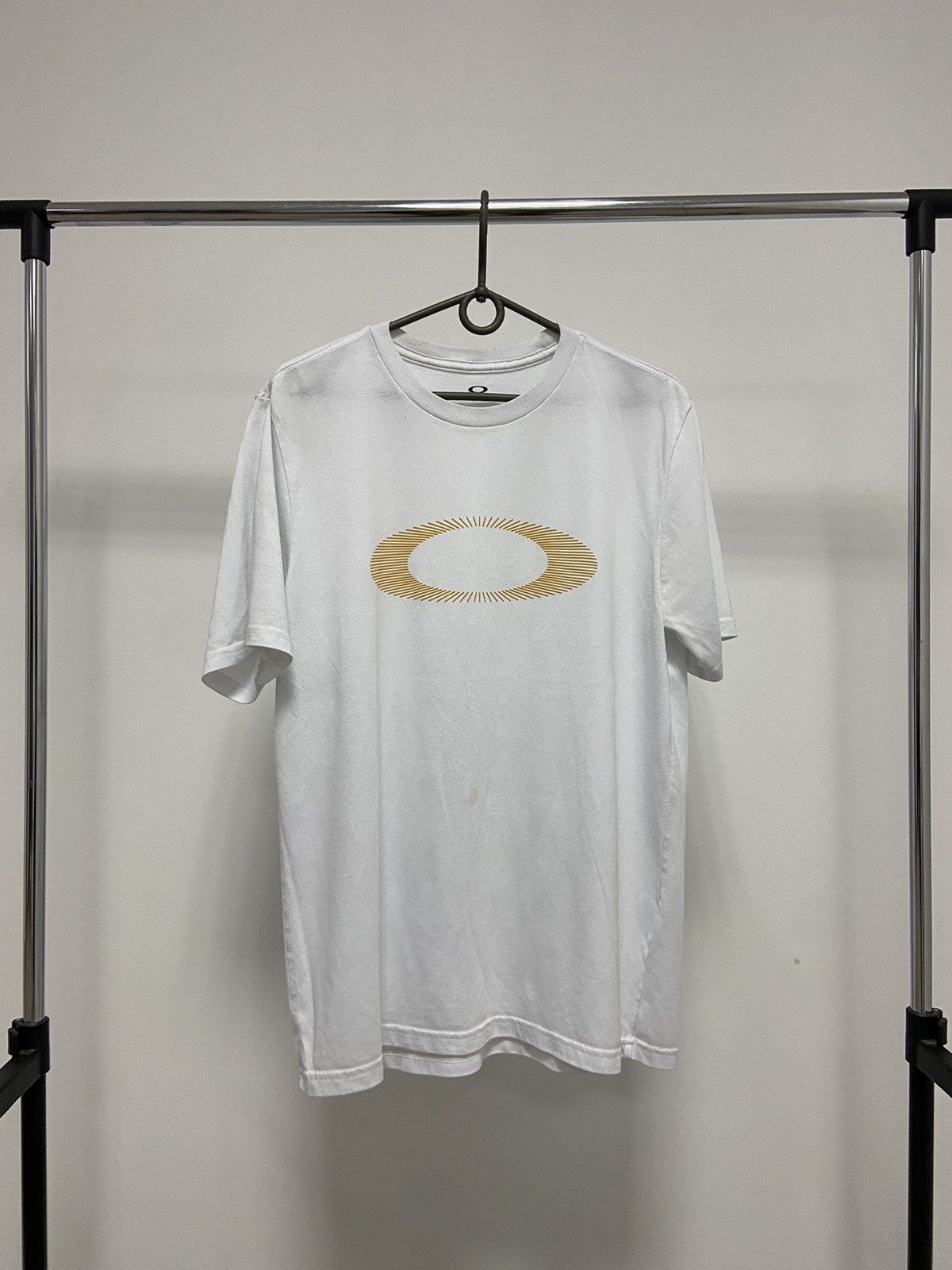 Oakley × Vintage Oakley T Shirt Vintage Big Logo Gorpcore Street Style Y2K Size US M / EU 48-50 / 2 - 1 Thumbnail