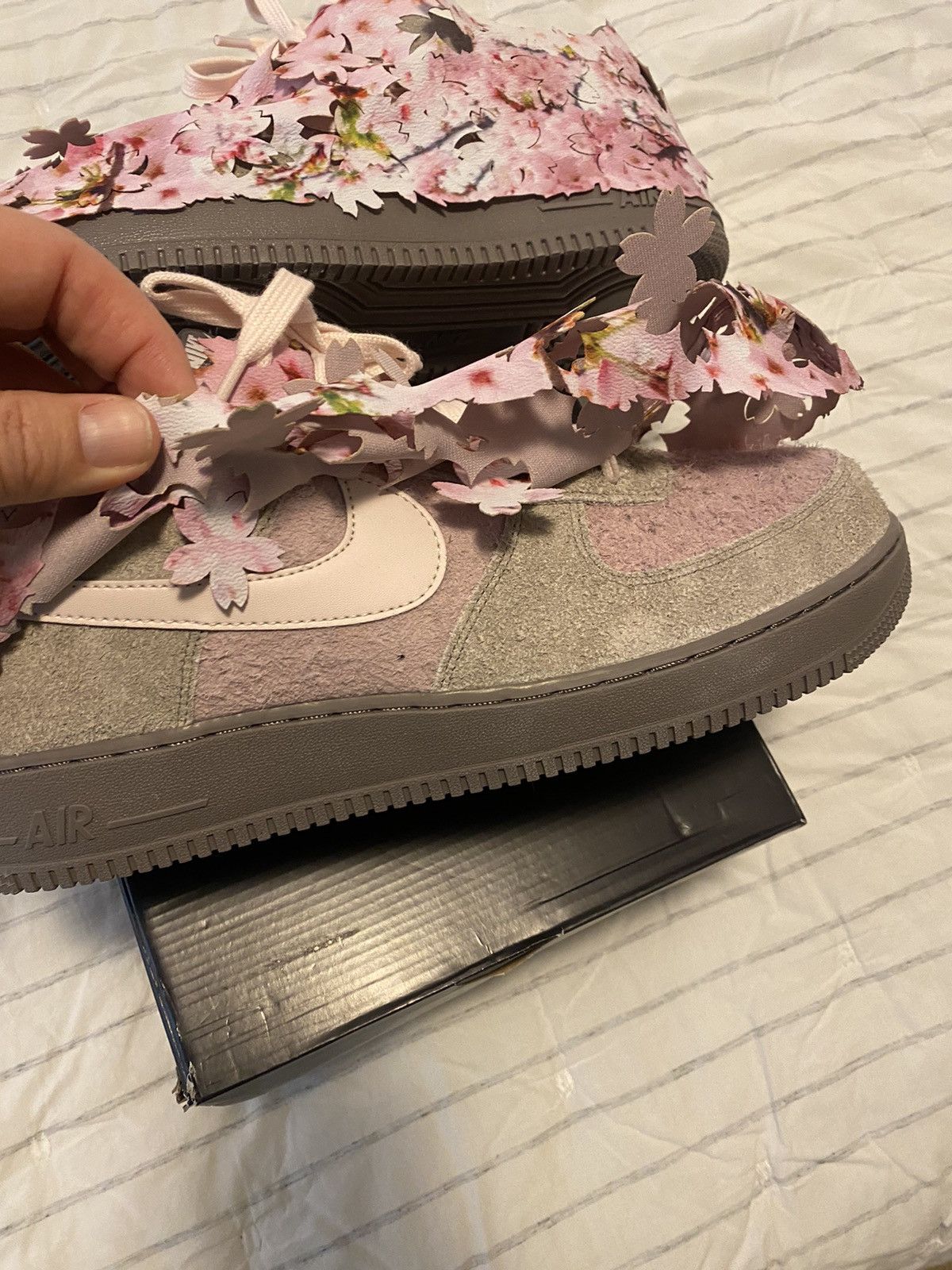 Nike Nike Air Force 1 ‘07 Premium Cherry Blossoms Sz13 Size US 13 / EU 46 - 14 Thumbnail