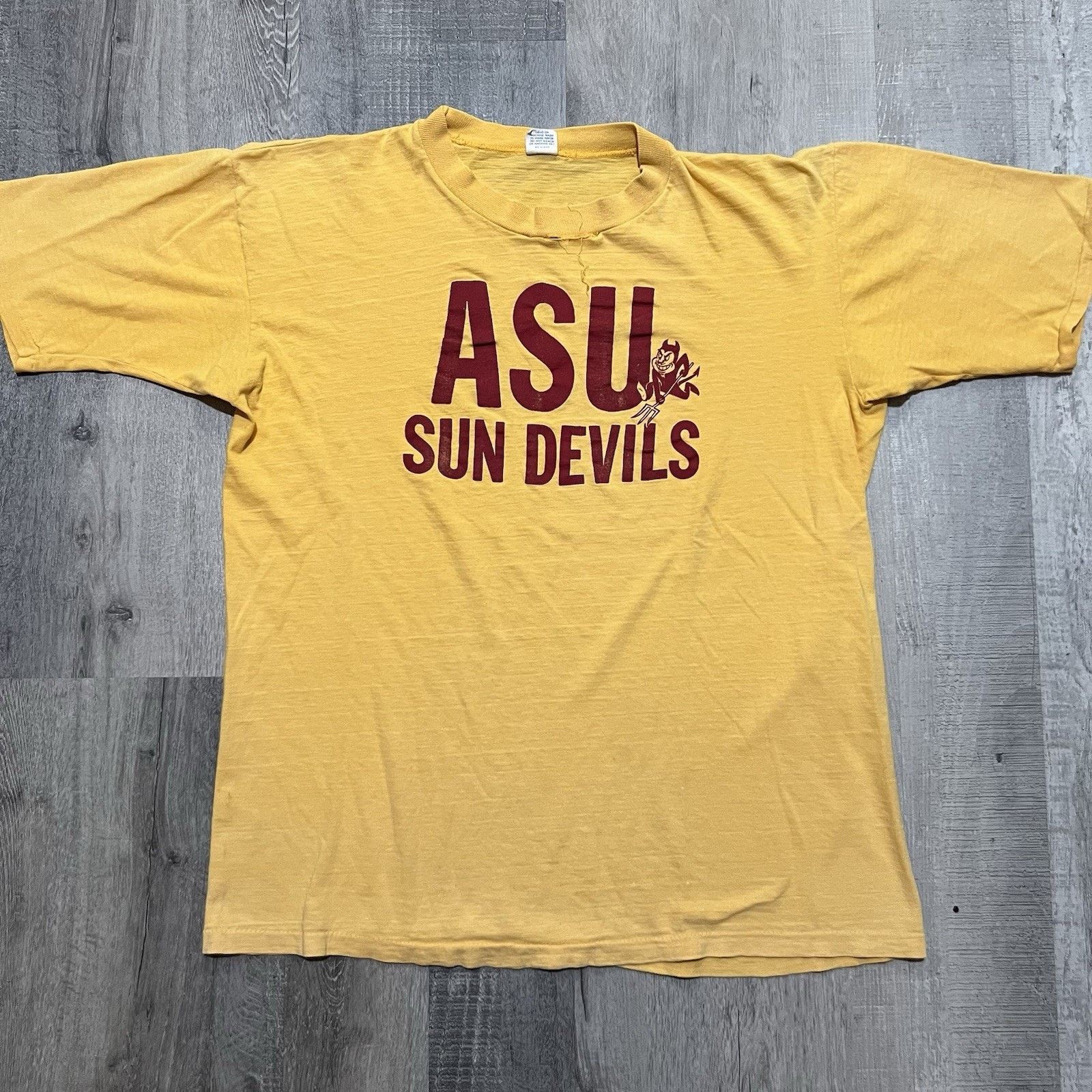 Other VTG 1970s Sun Devils Yellow ASU Sun Faded College Shirt Size US XL / EU 56 / 4 - 1 Thumbnail