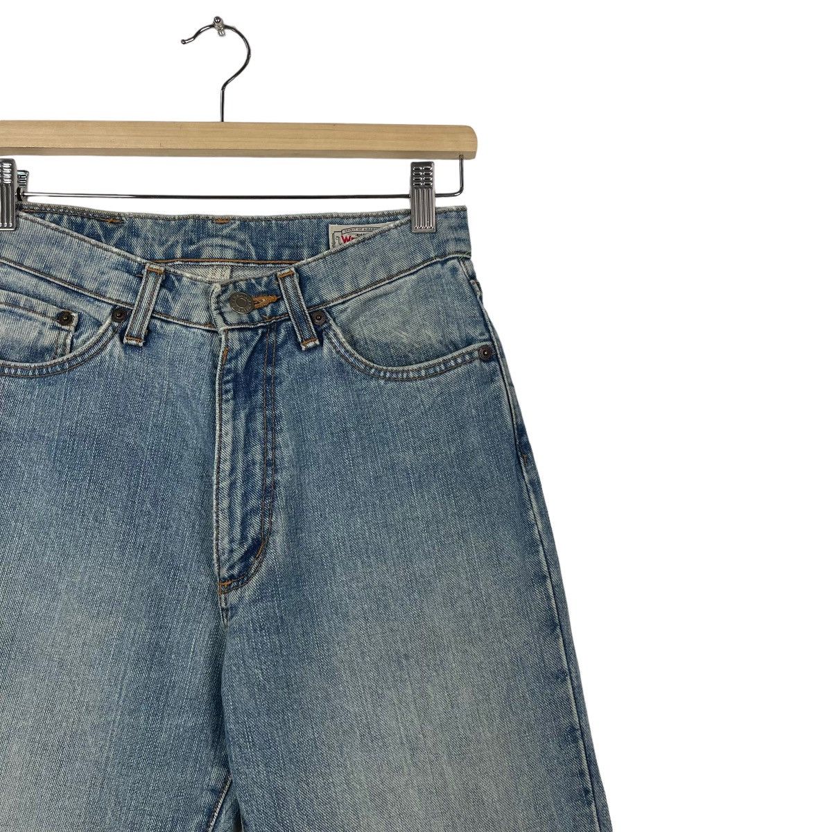 Wrangler Wrangler Faded Blue Ripped Denim Size US 26 / EU 42 - 5 Thumbnail