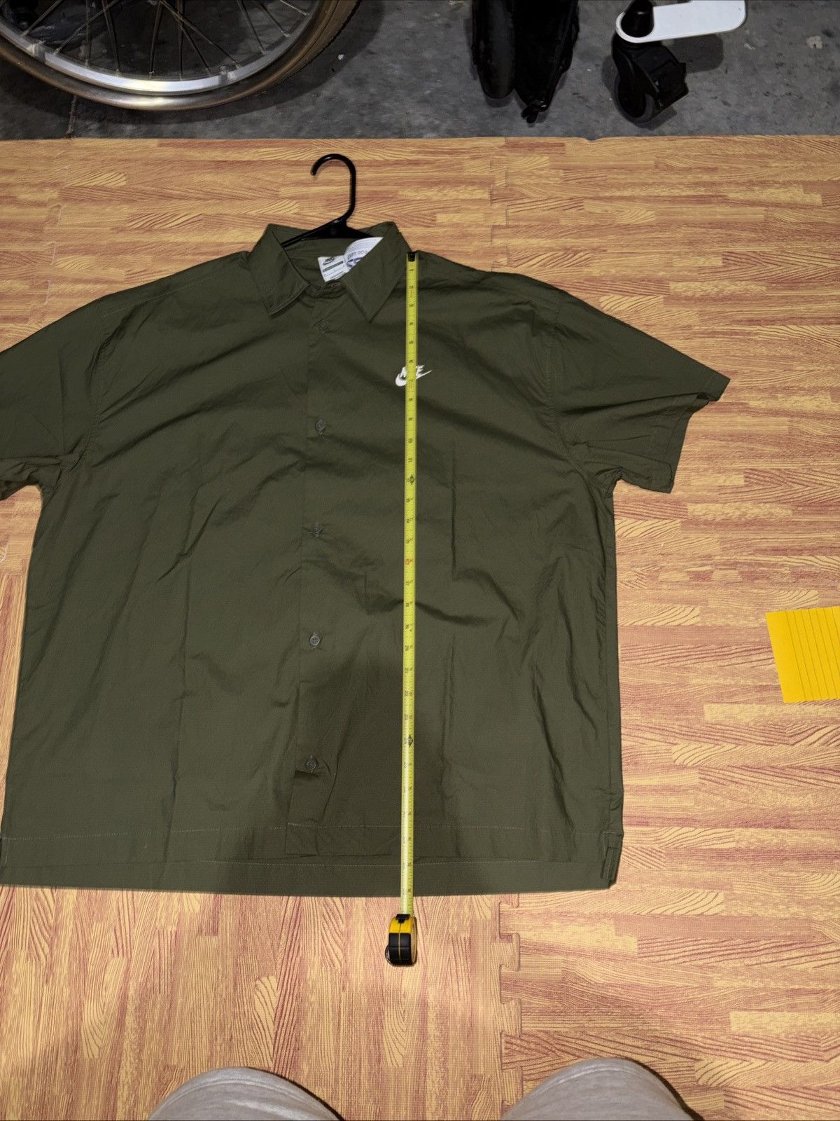 Nike NWT Nike Club Men's Short-Sleeve Button-Down Shirt Medium Size US M / EU 48-50 / 2 - 6 Thumbnail