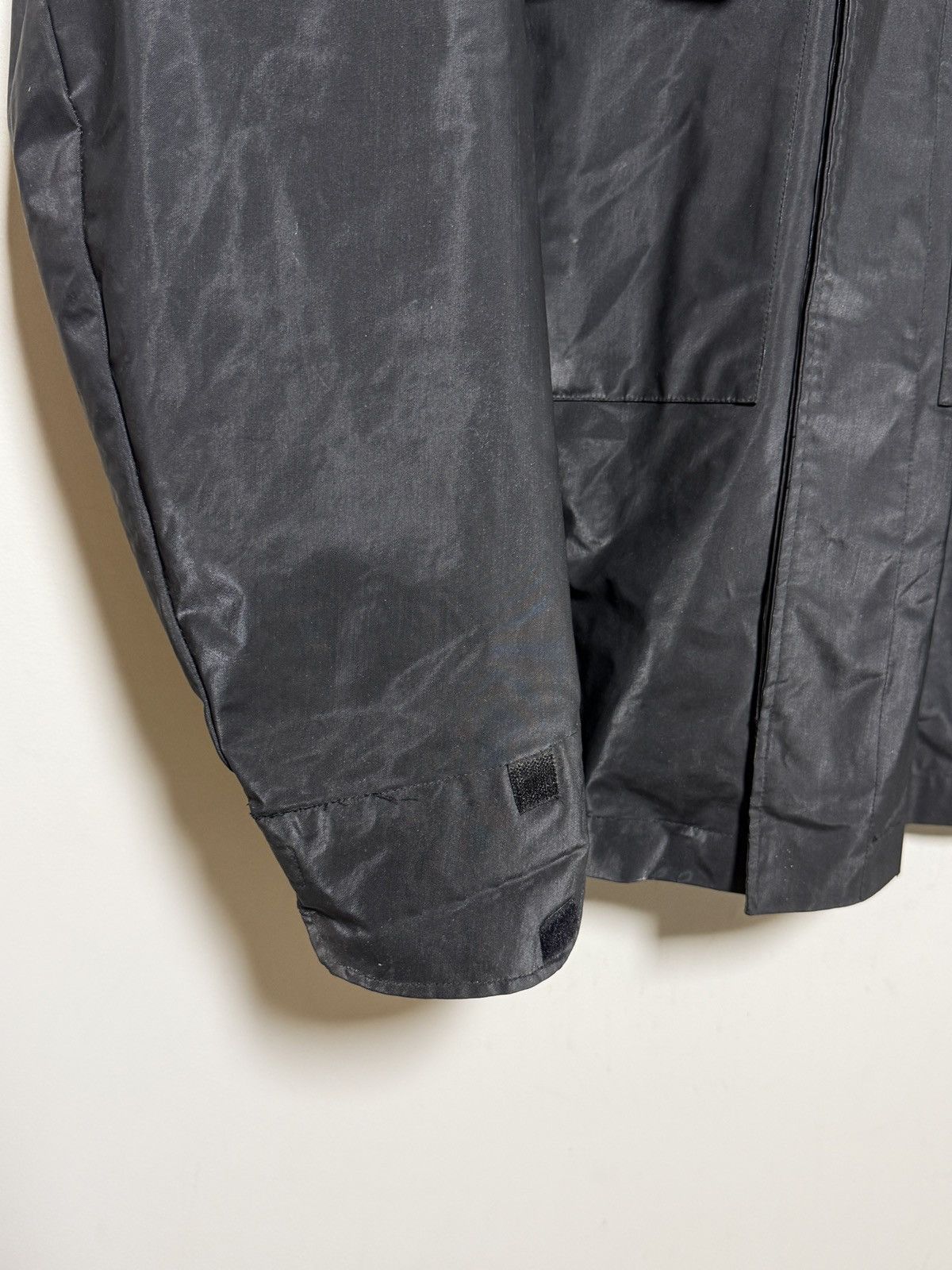 Stone Island left hand anti nuclear radiation 3in1 shimmer jacket Size US L / EU 52-54 / 3 - 8 Thumbnail