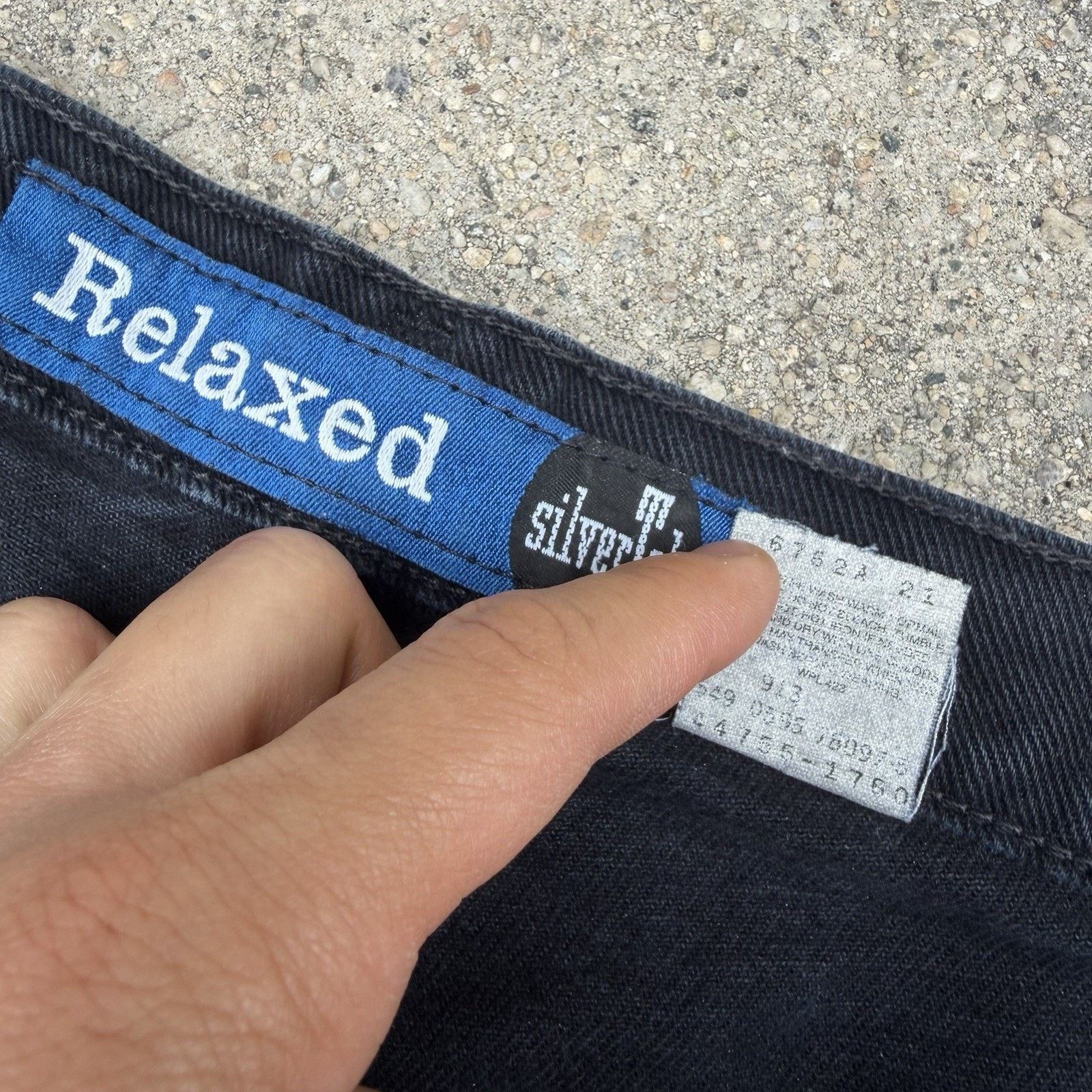 Levi's × Vintage Vintage 90s Levi’s Silvertab Black Baggy Denim Jeans 33x32 Size US 33 - 8 Thumbnail