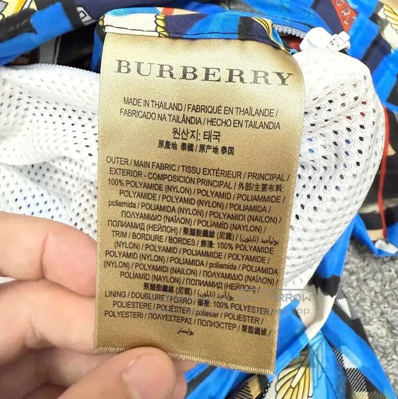 Burberry Burberry Multicolor Polyester Windbreaker Jacket. Size US L / EU 52-54 / 3 - 4 Thumbnail