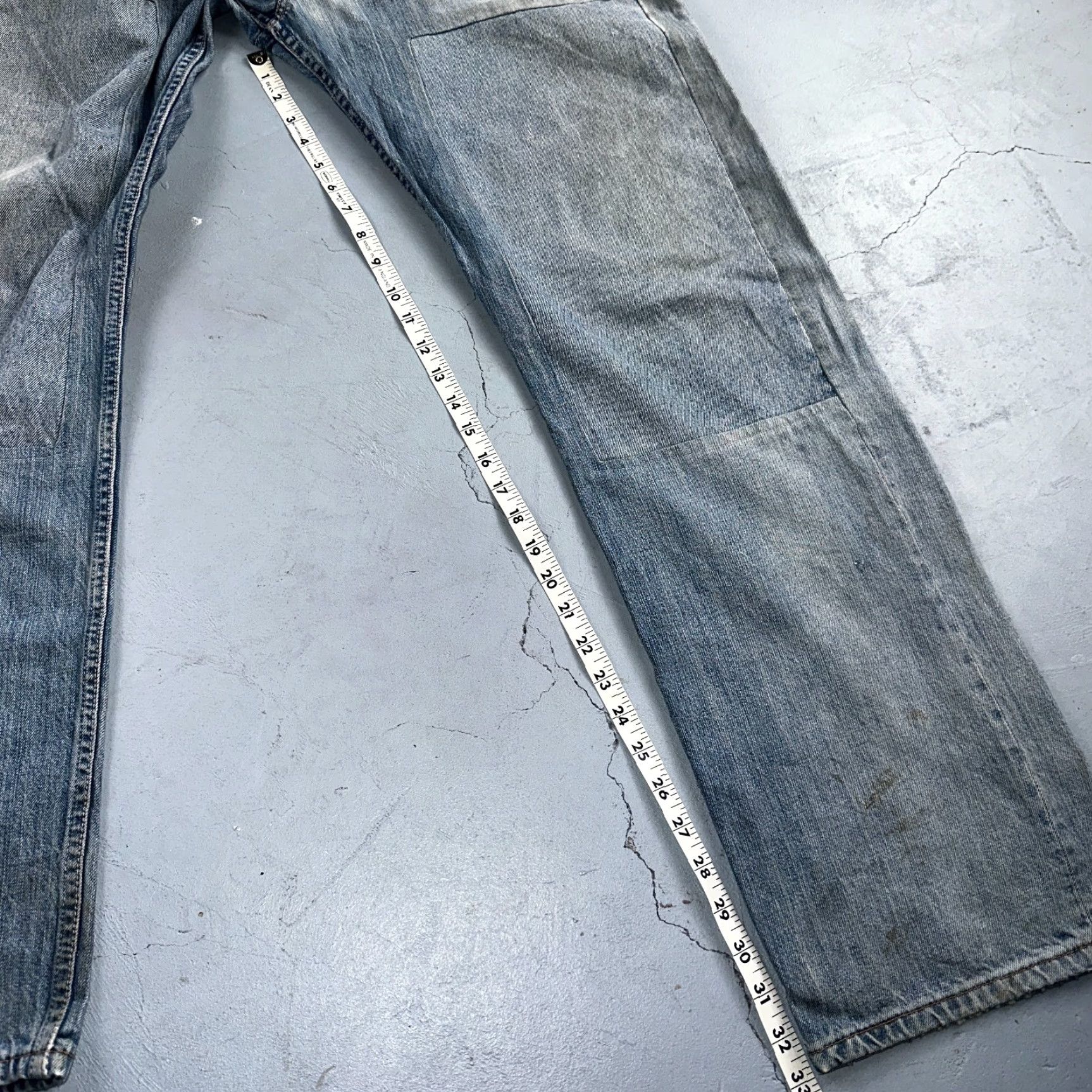 Levi's VINTAGE Levi's 501 Jeans Blue Light Wash 38x34 Straight 90s Mens Denim Cotton Mid Rise 38 Regular Inseam 34 Size US 38 / EU 54 - 7 Thumbnail