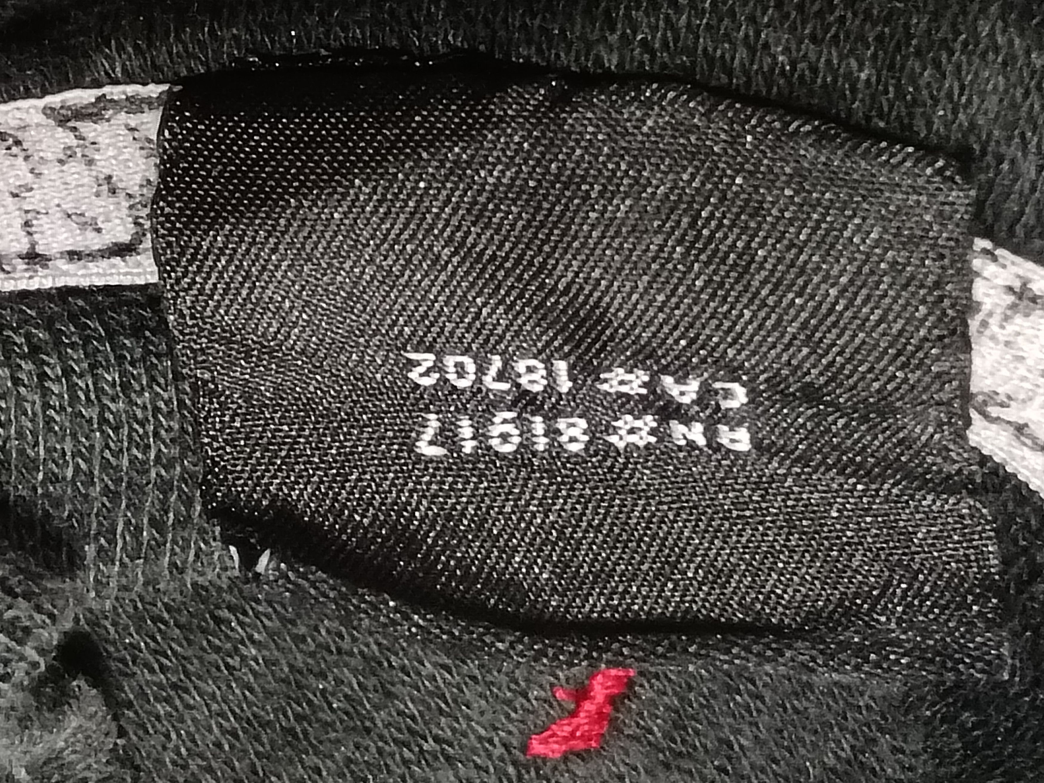 Jordan Brand AIR JORDAN BIG LOGO SWEATSHIRT Size US XL / EU 56 / 4 - 3 Thumbnail