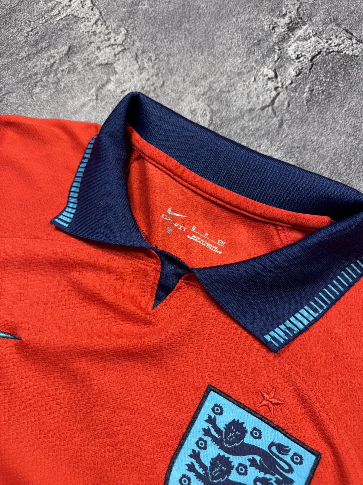 Nike England National Team Nike Away Jersey — Crimson Red Size US S / EU 44-46 / 1 - 3 Thumbnail