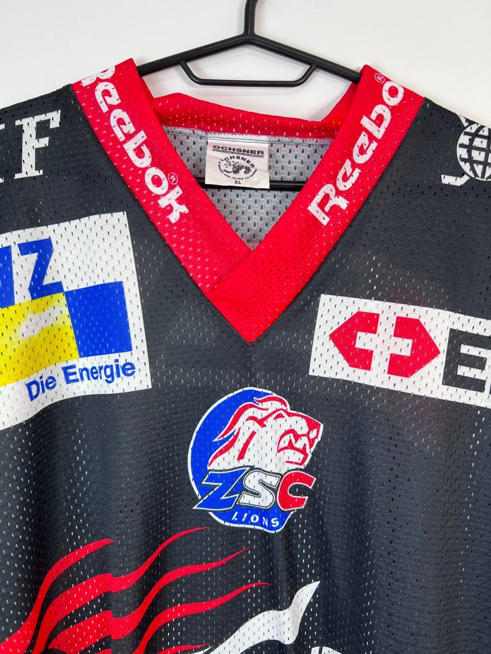 Other ZSC LIONS VINTAGE HOCKEY SHIRT REEBOK CAPITAL CUP 2001 SzXL Size US XL / EU 56 / 4 - 2 Thumbnail