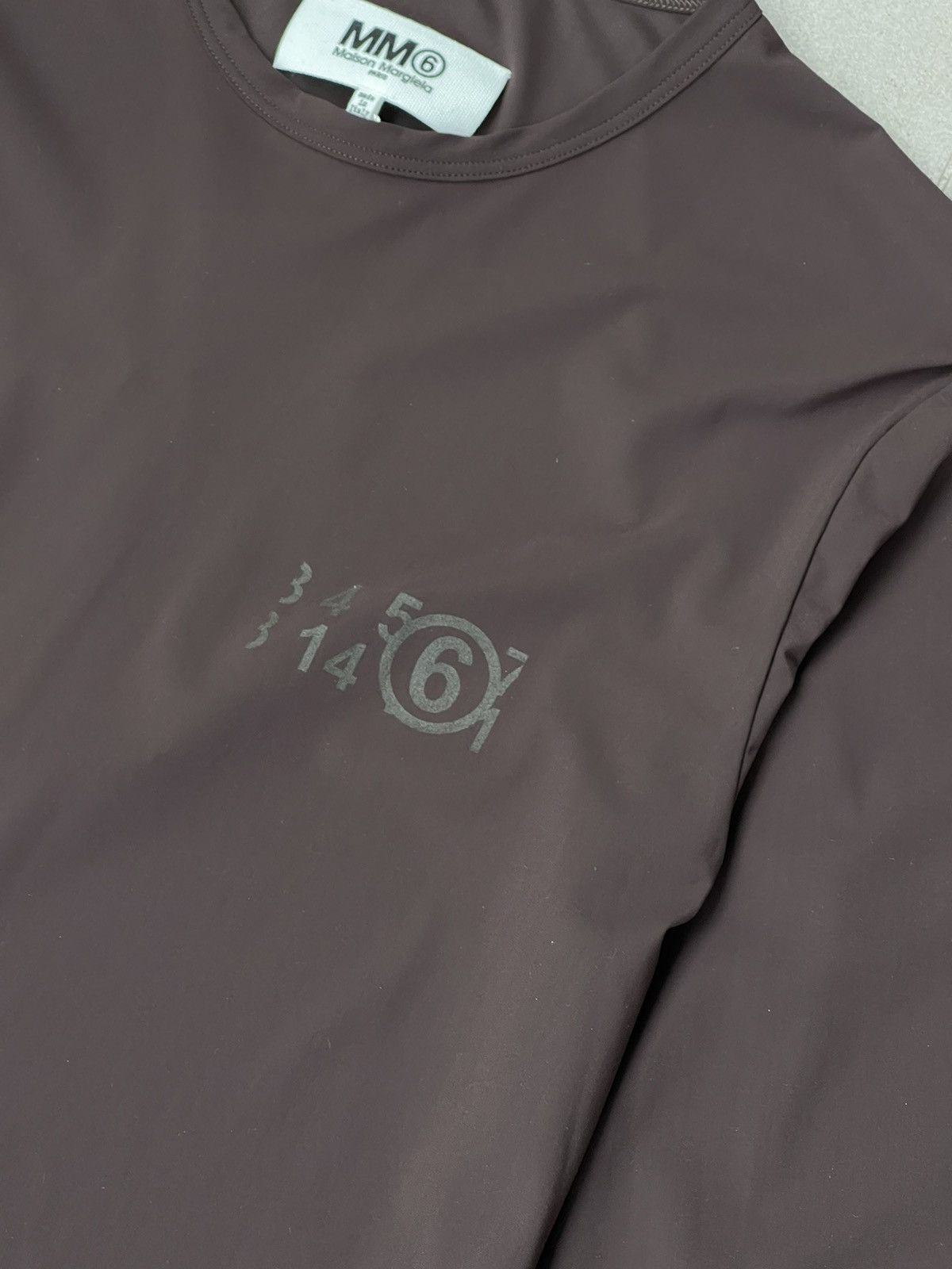 Maison Margiela !DS! SS23 Maison Margiela Printed Logo Chocolate Long Sleeve Size US M / EU 48-50 / 2 - 14 Thumbnail