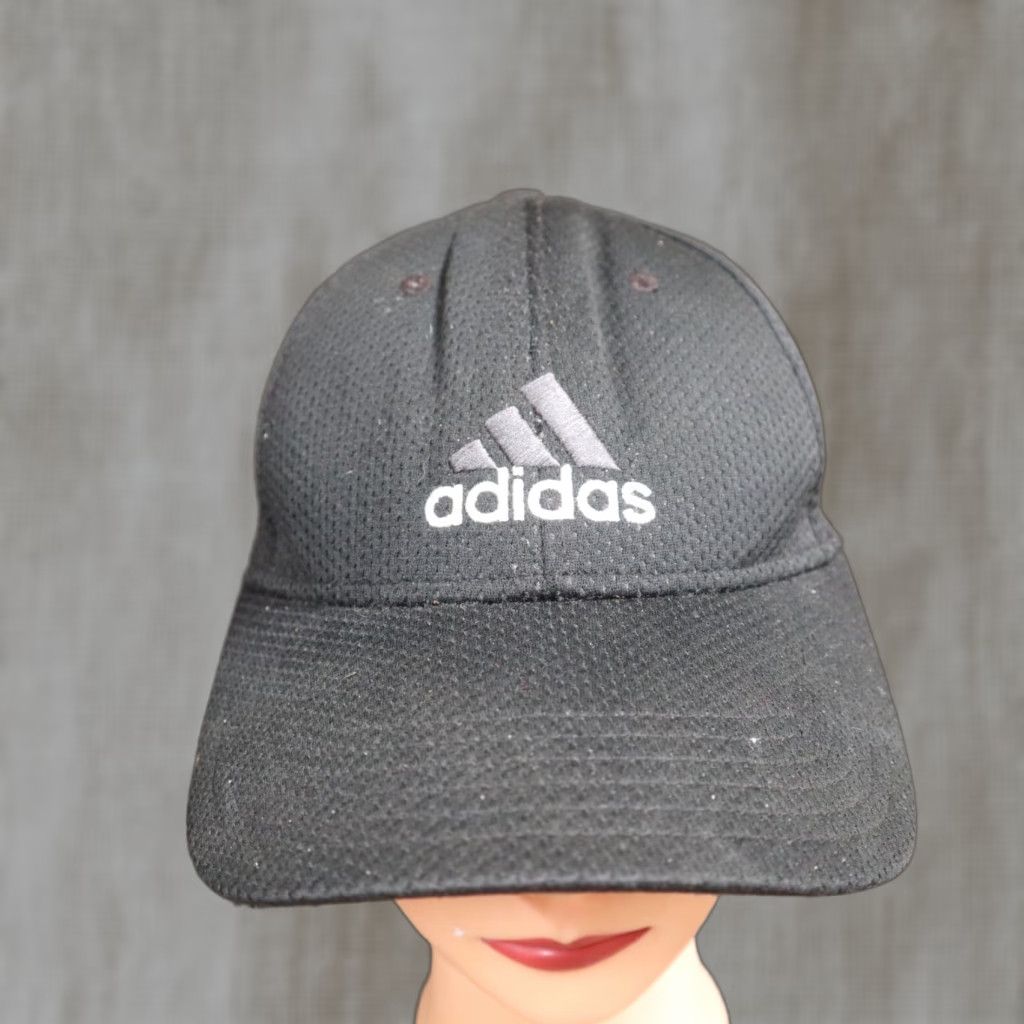 Adidas Adidas Hat Cap All Black Embroidered Fitted S M Small Medium Stretch Adult Men's Baseball Cap Black Adidas Hat Cap Mens M Size ONE SIZE - 1 Thumbnail