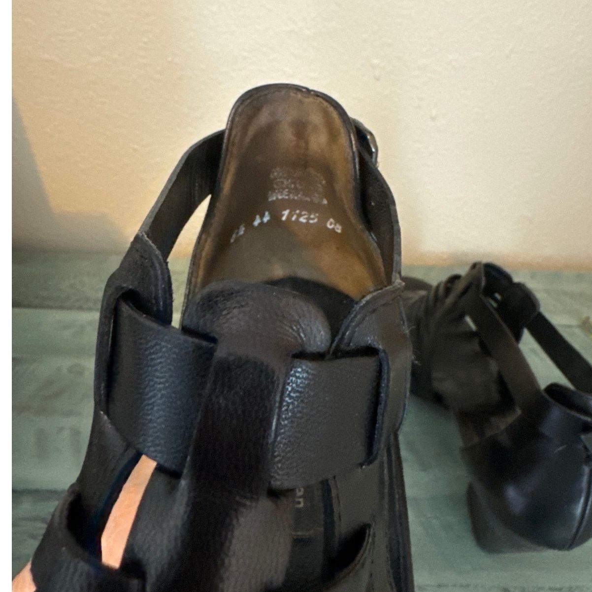 Other Paul Green Sz 9 Christy Black Leather 3 1/2" Gladiator Heels Size US 9 / IT 39 - 7 Thumbnail