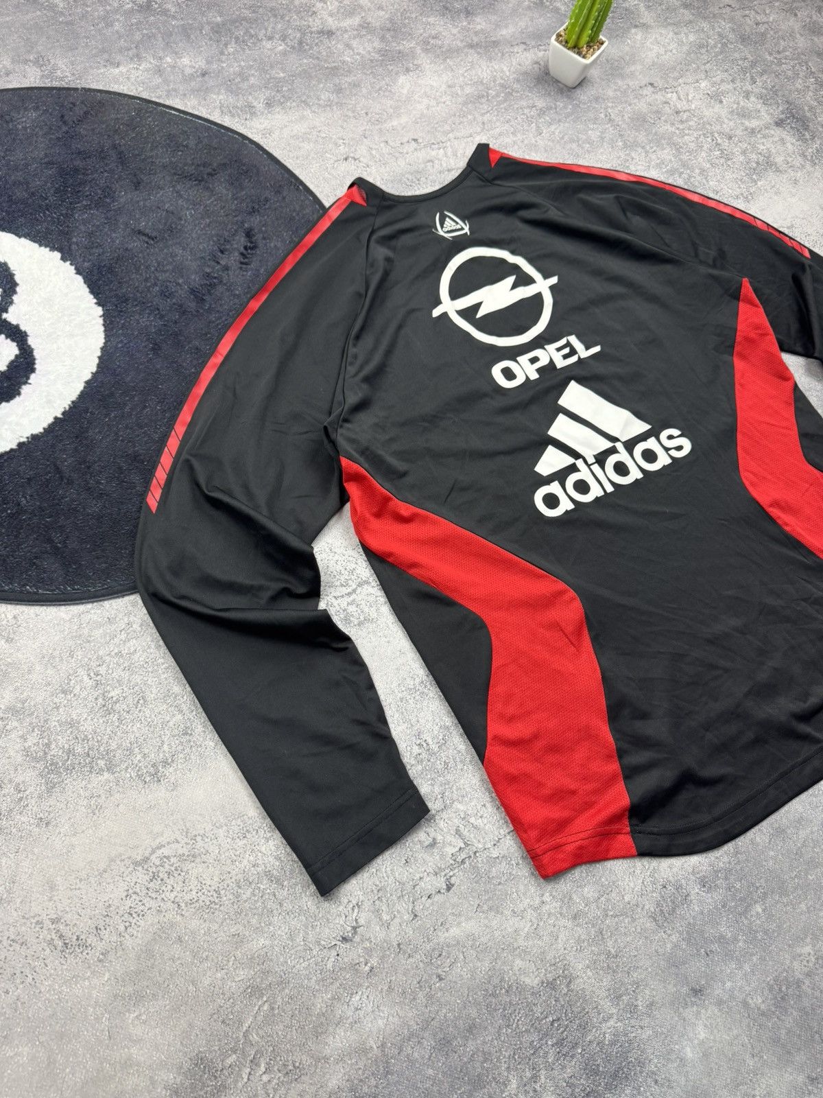 Adidas Vintage Adidas AC Milan Training Top Spellout Opel Big Logo Size US L / EU 52-54 / 3 - 14 Thumbnail