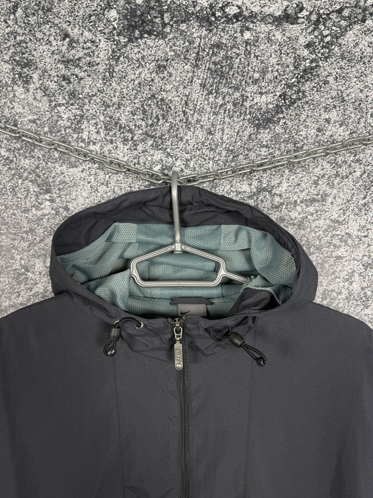 Nike Men’s Nike Vintage Nylon Jacket Anorak Windbreaker Size L Size US L / EU 52-54 / 3 - 6 Thumbnail