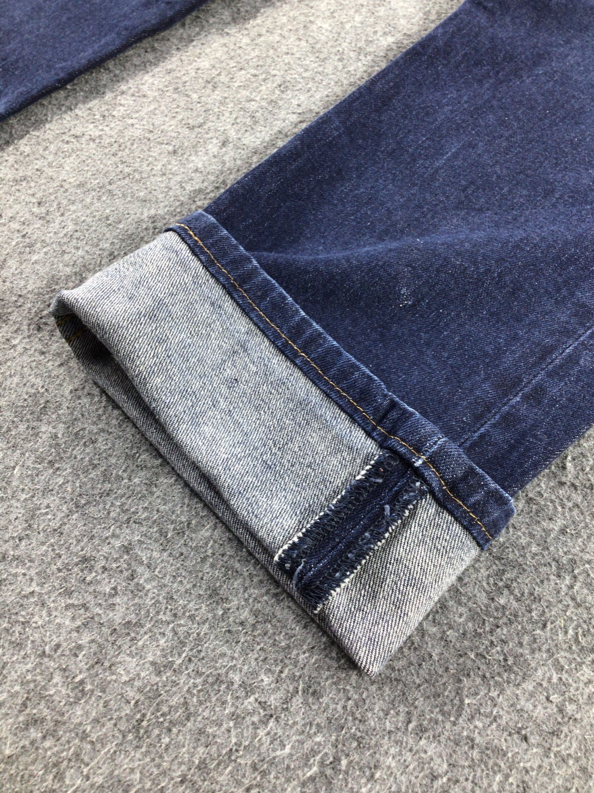 Levi's Vintage Levis 511 Jeans Blue Wash Denim KJ229 Size US 37 - 7 Thumbnail