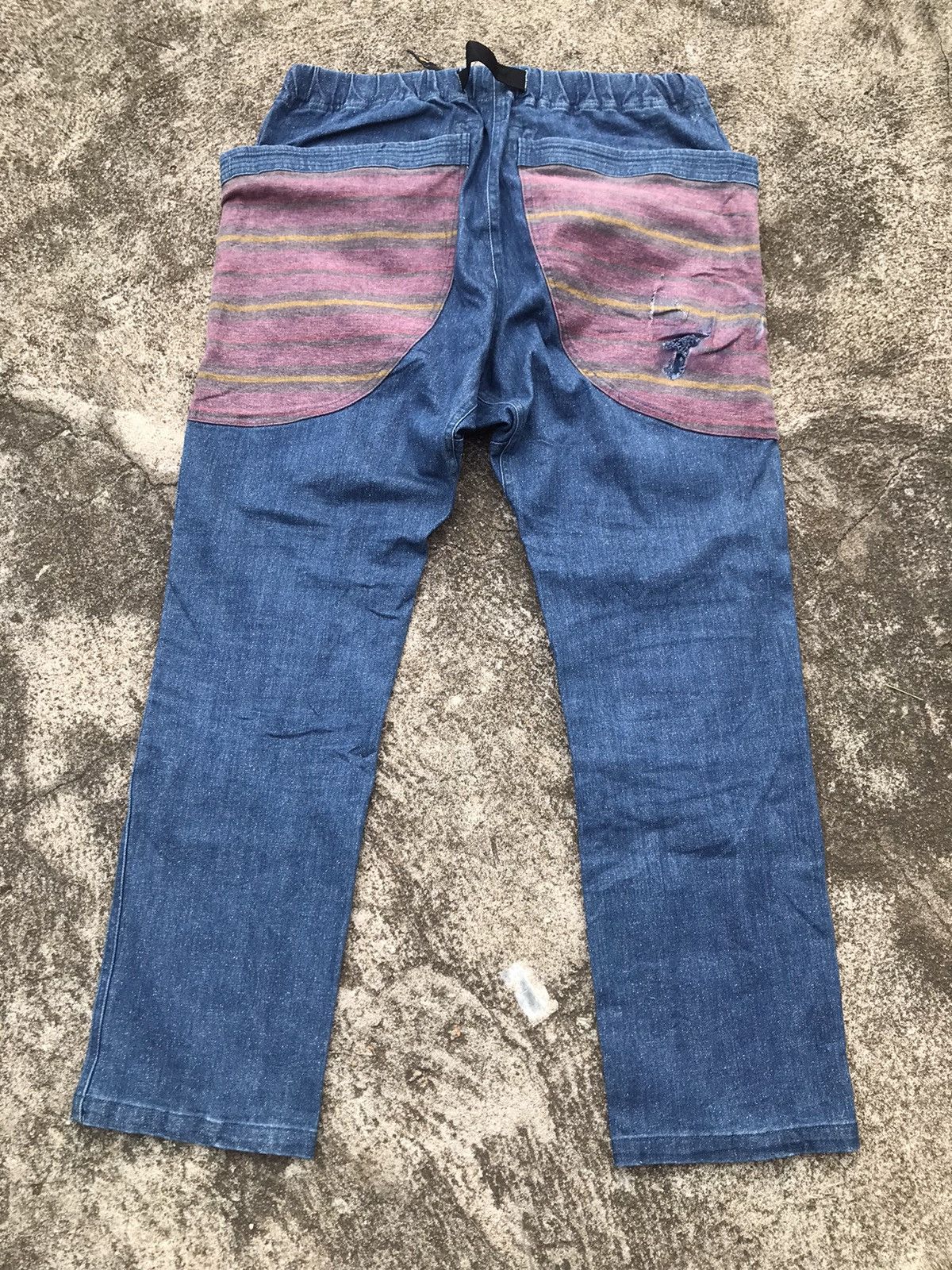 go slow caravan Size 34 to 38 Go Slow Caravan Size US 38 / EU 54 - 2 Thumbnail