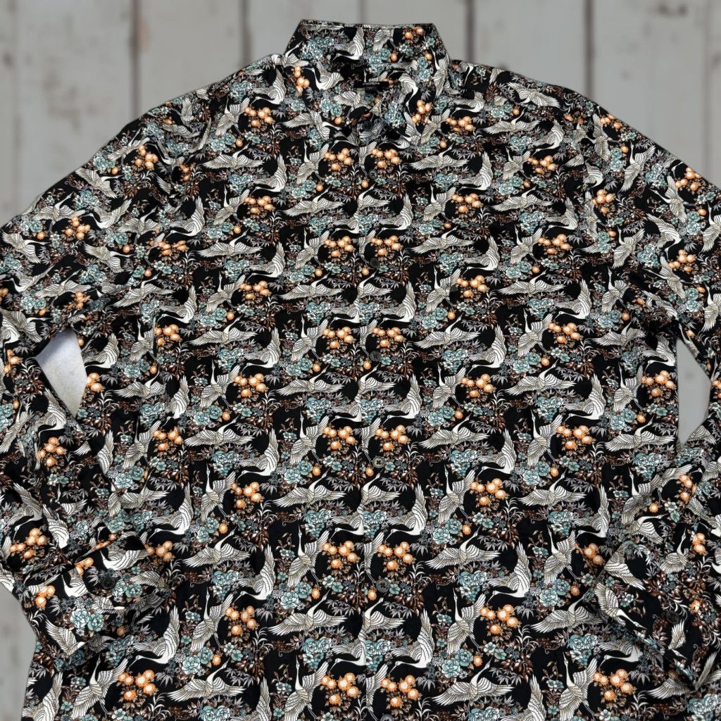 express mens dress shirts Men's Black Floral Long Sleeve Shirt Size XL and adjustable button cuffs Express Mens Small Button Down