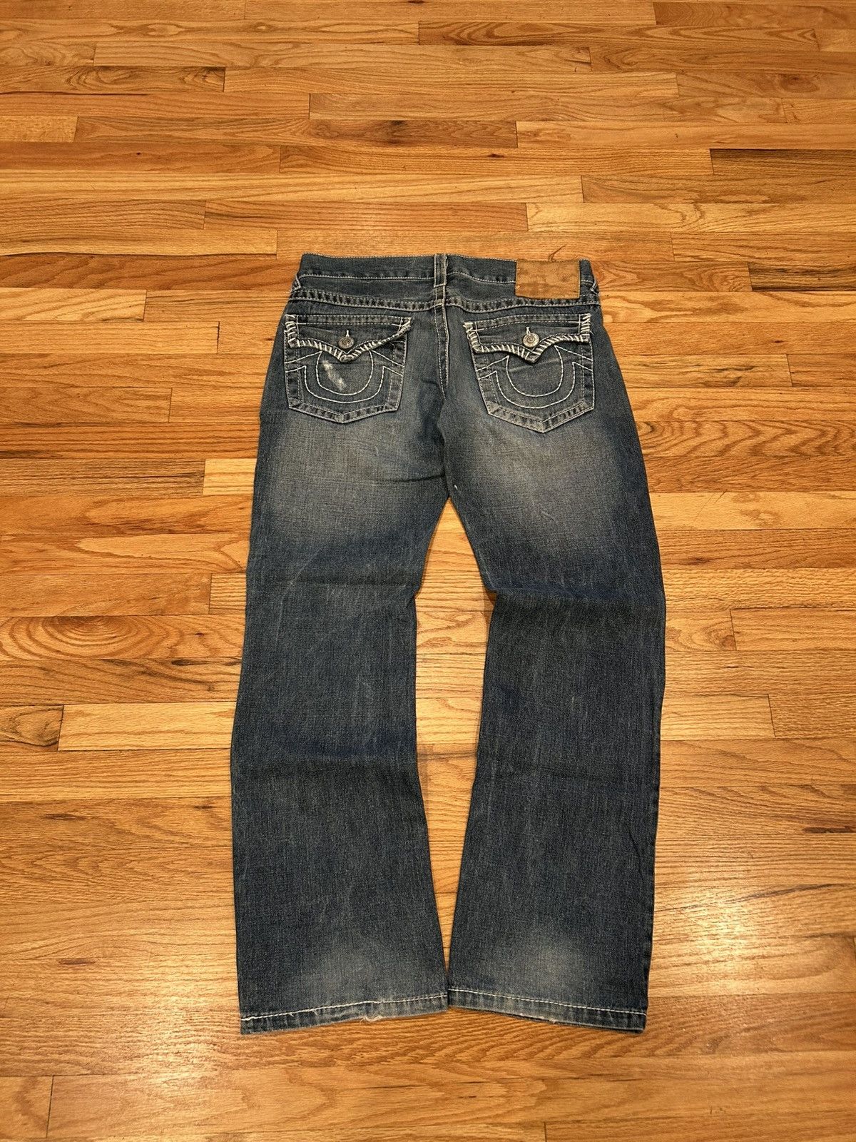True Religion True religion Y2K Vintage jeans with a blue wash Size 34x32 Size US 34 / EU 50 - 2 Thumbnail