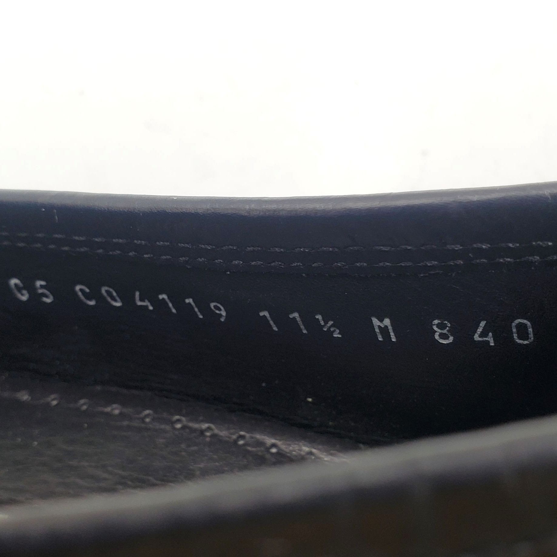Cole Haan Italy Bragano Cole Haan Mens size 11.5 Black Burgundy Leathe Size US 11.5 / EU 44-45 - 7 Thumbnail