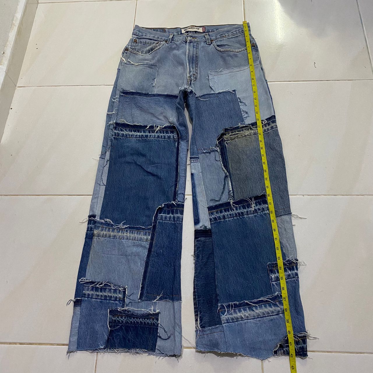 Levi's Vintage Levis 550 Relaxed Fit Patchwork Reworked Denim Size US 33 - 17 Thumbnail
