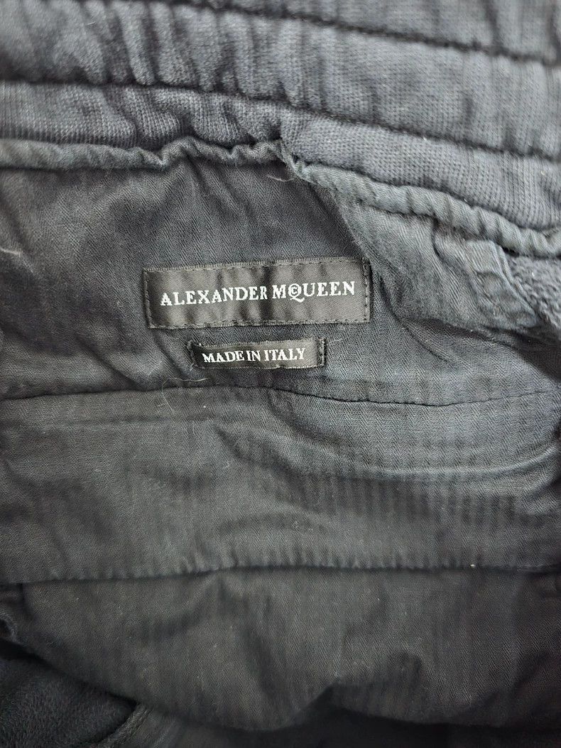 Alexander McQueen Alexander McQUEEN size M Main line, cuffed pants, casual p Size US 29 - 6 Thumbnail