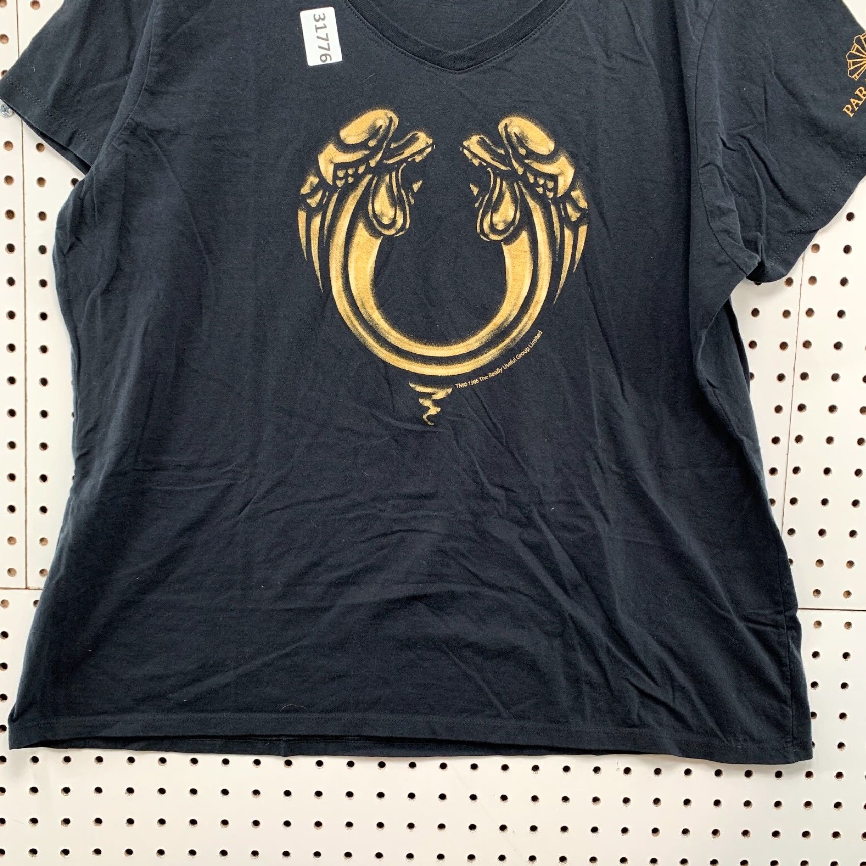 Vintage VINTAGE Paramount Theater Shirt Womens 2XL Black V Neck Short Sleeve 24x27 Shirt Womens Size XXL / US 16-18 / IT 52-54 - 6 Thumbnail