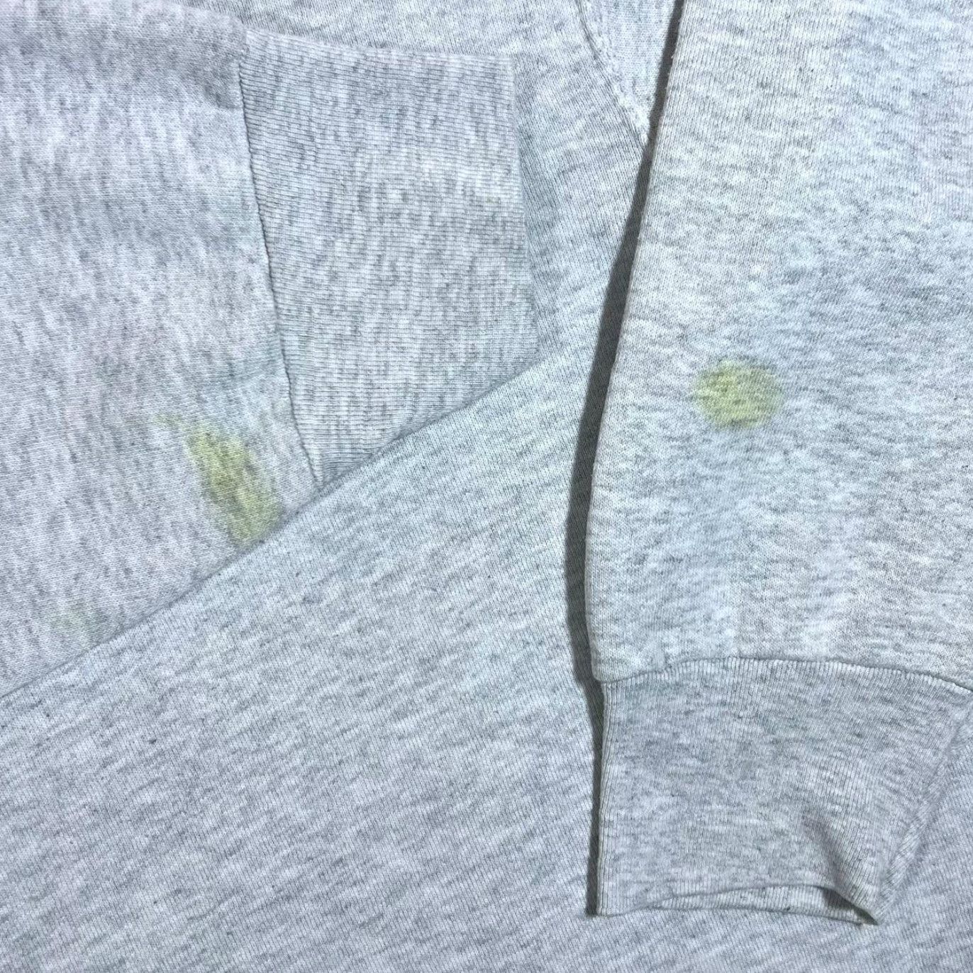 Fruit Of The Loom VINTAGE Whiskey Pete's Truck Stop "Primm, Nevada" Souvenir Grey Sweatshirt XXL Mens Sweatshirt Grey 1990s Primm Nevada Graphic Print on Chest and Back Size US XXL / EU 58 / 5 - 7 Thumbnail