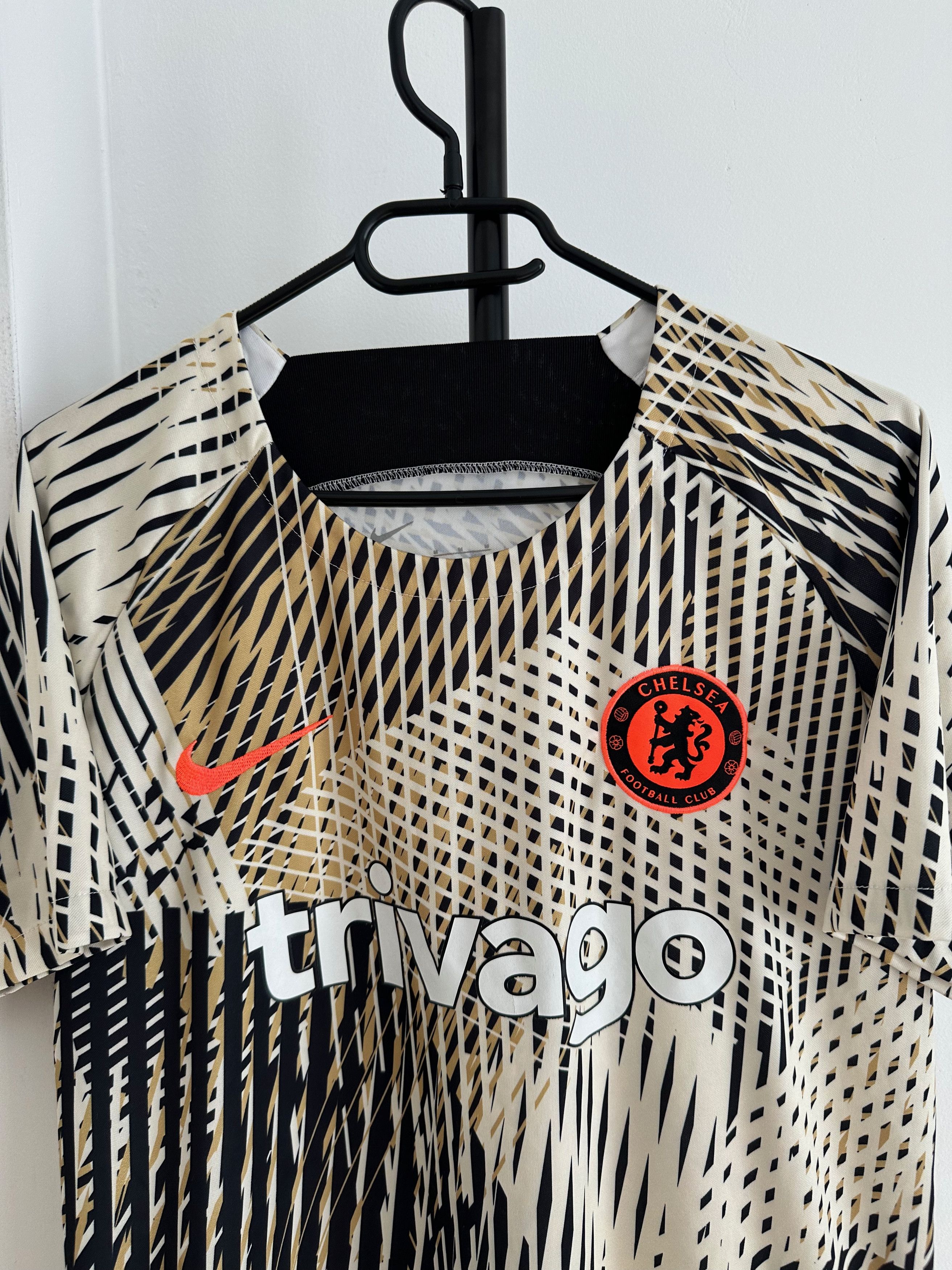 Chelsea Soccer REPLICA 2022 Chelsea Football soccer jersey Pre Match Size US M / EU 48-50 / 2 - 3 Thumbnail