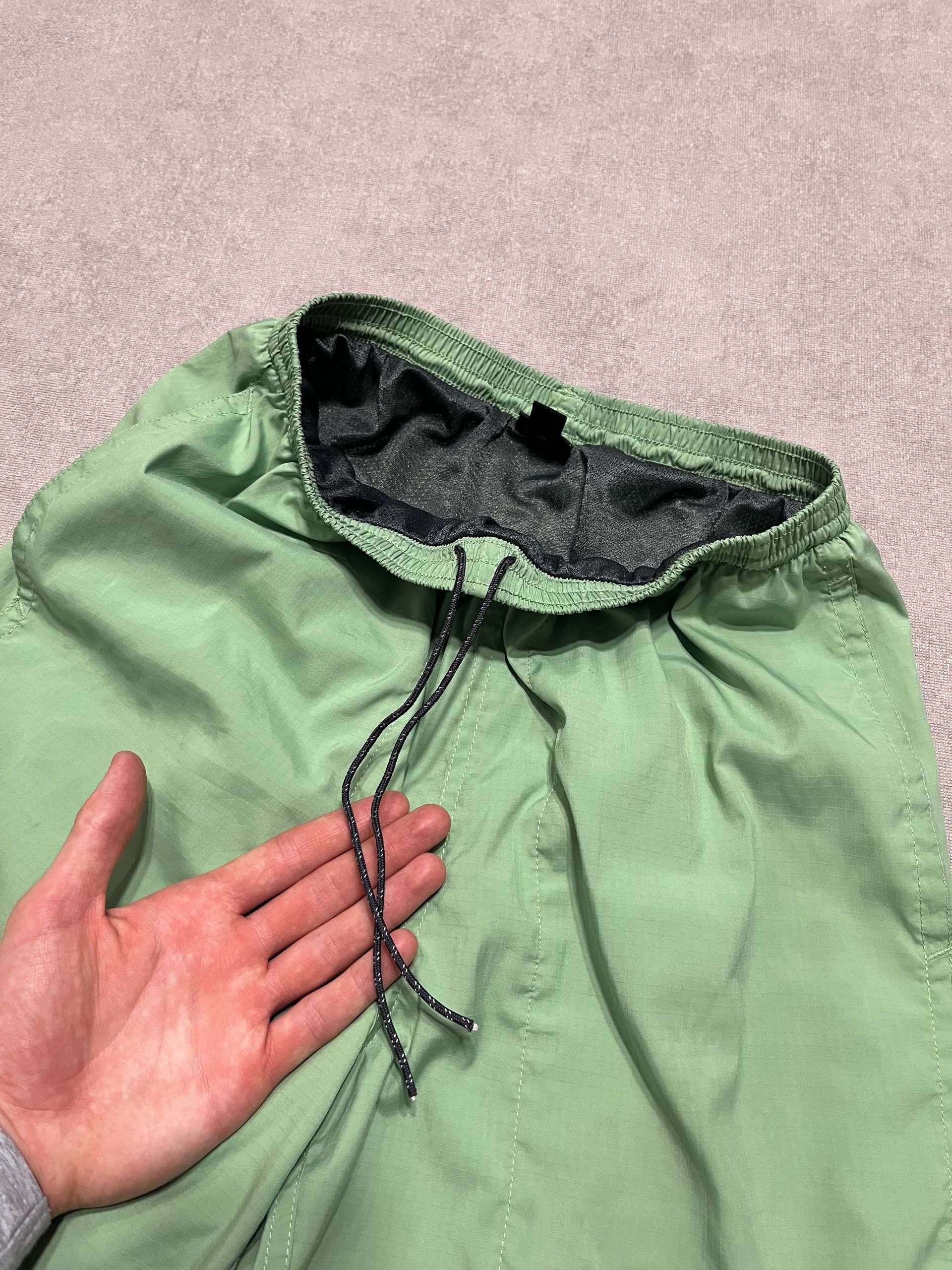 Patagonia Patagonia Swimwear Shorts Green Mens Logo Sz S Size US 28 / EU 44 - 6 Thumbnail