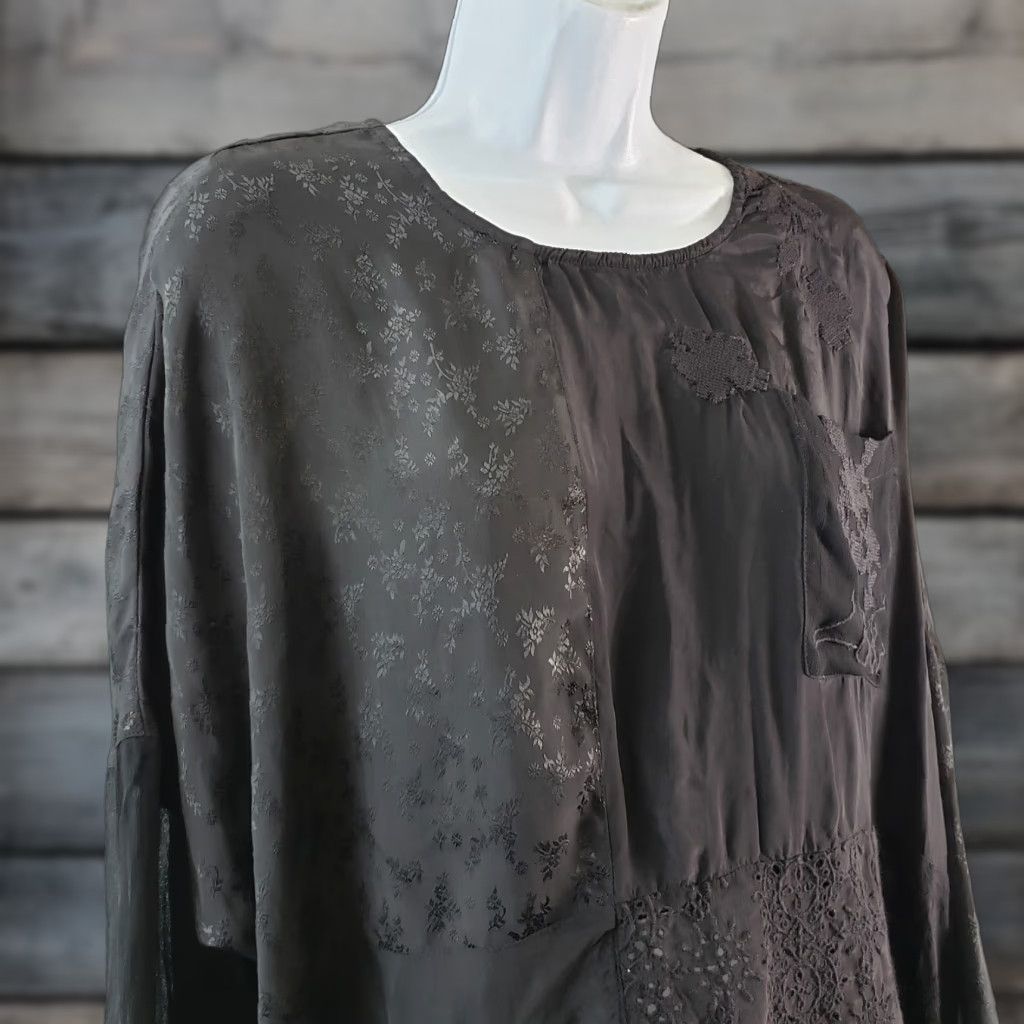 Desigual Desigual Womens Blouse M Black Floral Embroidered Viscose Blend Eyelet Shirt Womens Size M / US 6-8 / IT 42-44 - 1 Thumbnail