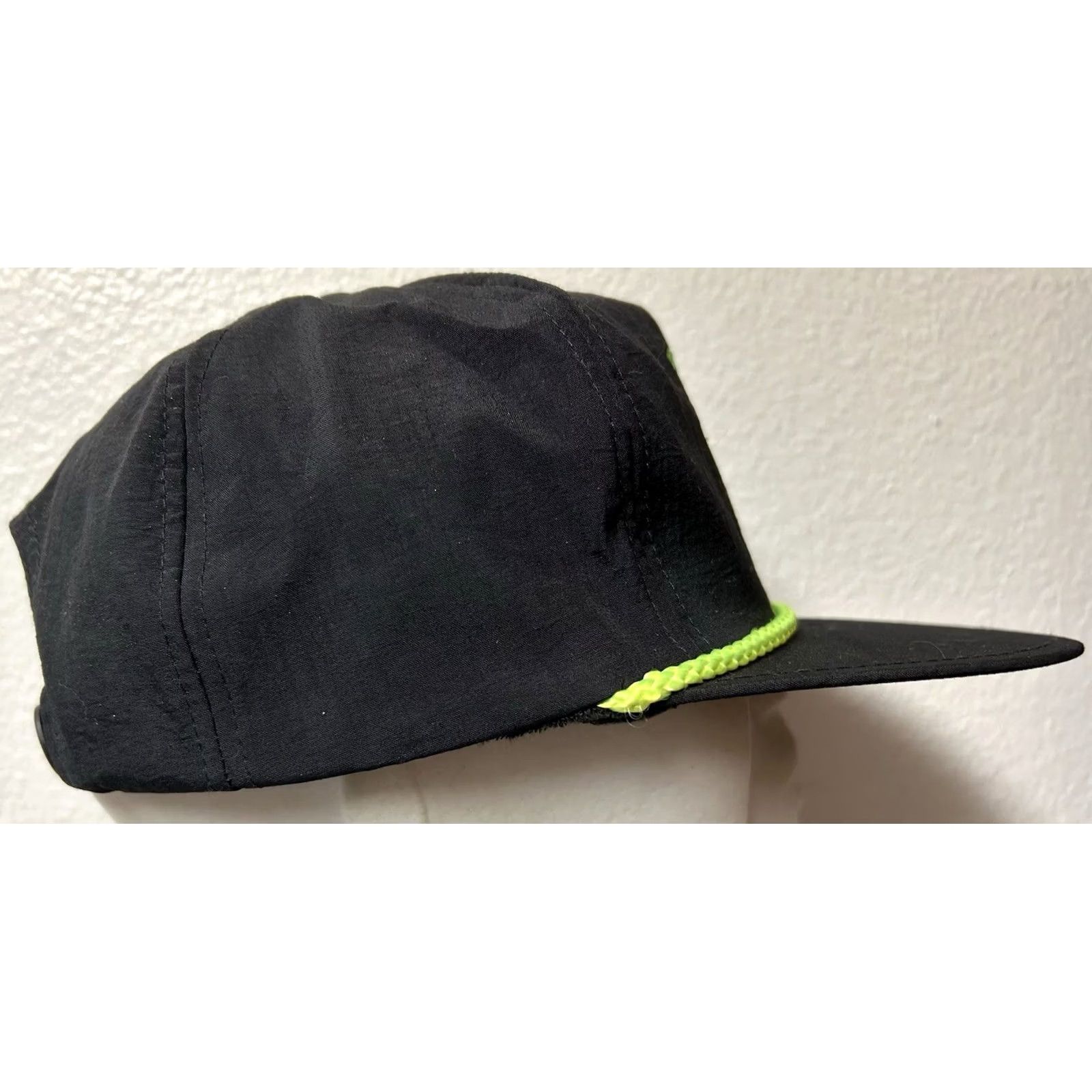 Vintage VINTAGE Hawaiian Headwear Snapback Hat Embroidered Black Rope Oahu Maui Lanai Molokai Kauai Men One Size 90s 80s Hawaiian Theme Size ONE SIZE - 3 Thumbnail