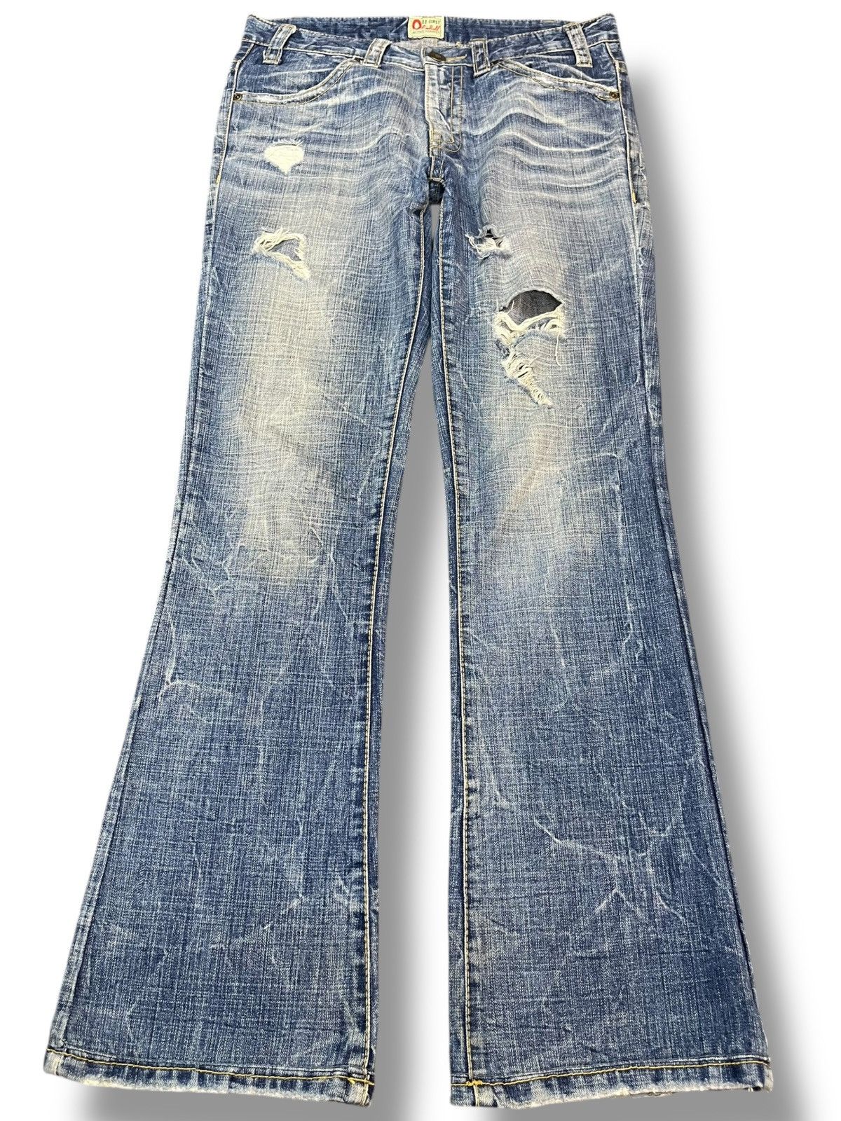 Japanese Brand × POST ARCHIVE FACTION (PAF) Vintage Leavs Strawberry Flare Faded Whiskers Grunge Denim Size US 31 - 1 Thumbnail