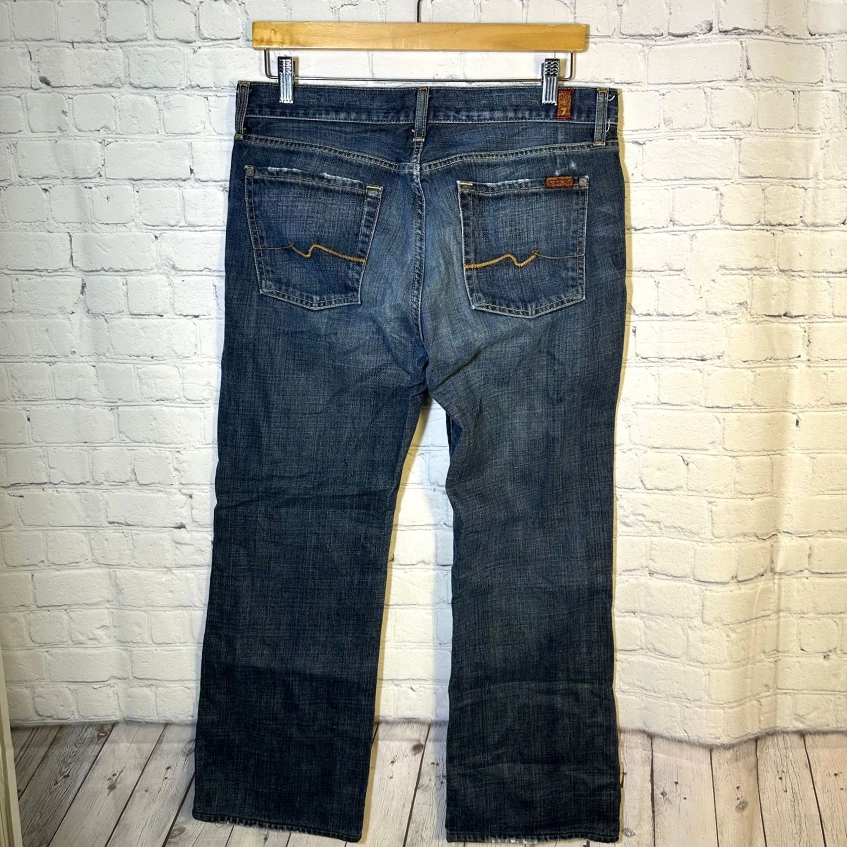 7 For All Mankind 7 For All Mankind Jeans Standard Bootcut Mens 33 Dark Wash Denim Blue 7 For All Mankind Logo Jeans Mens 33 Bootcut Dark Indigo Denim Size US 33 - 5 Thumbnail