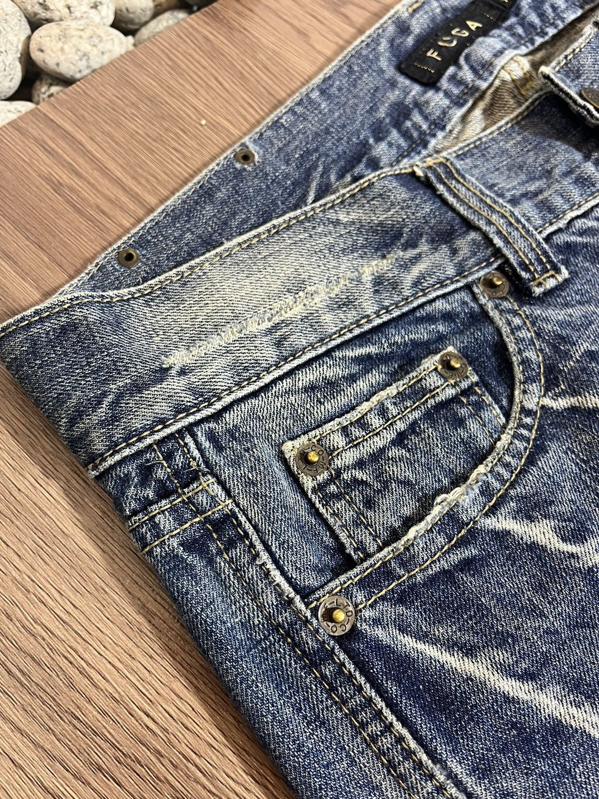 GOSTAR DE FUGA FUGA japan distressed clawmark lightning wash denim Size US 33 - 10 Thumbnail