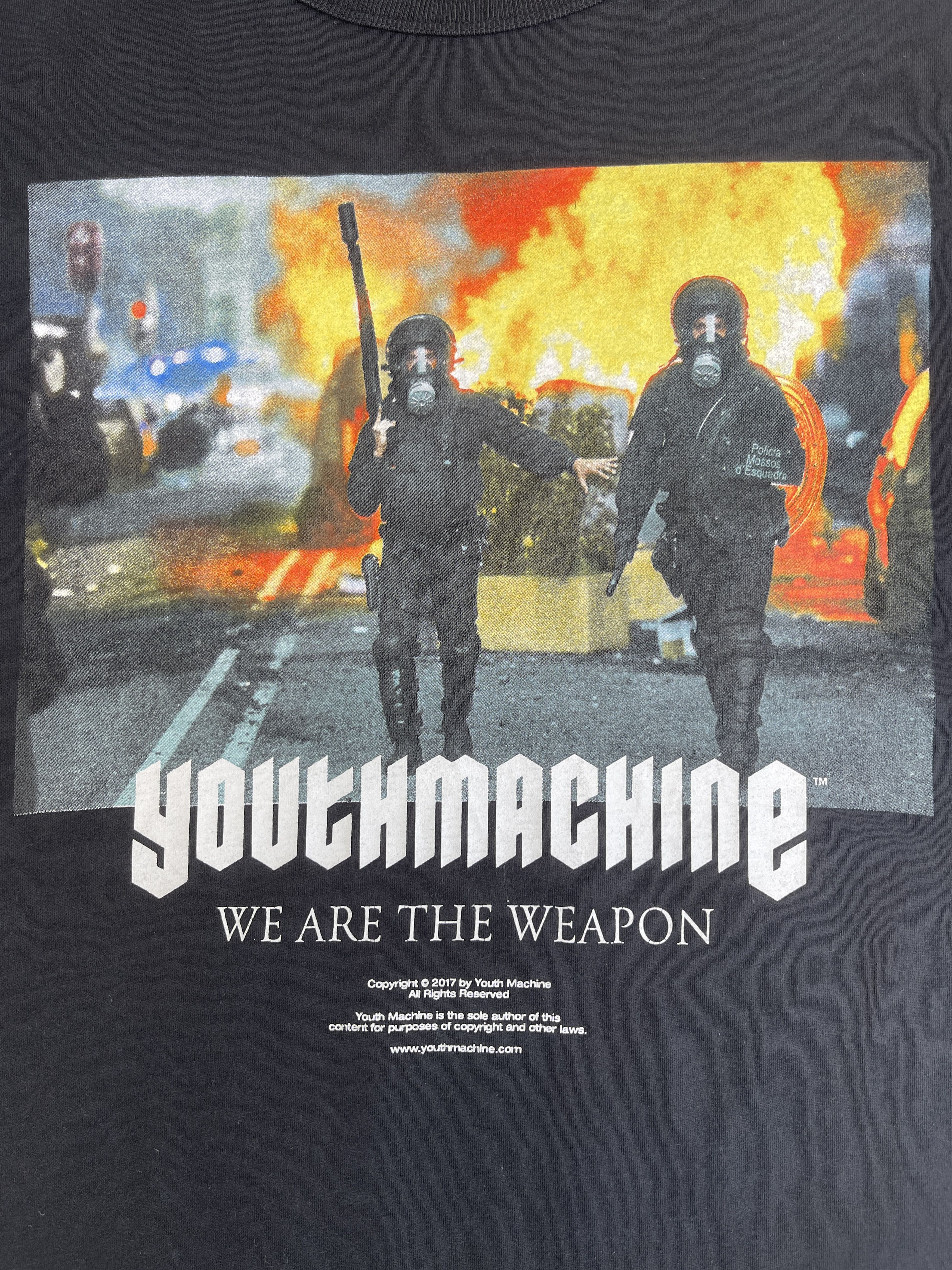 Youth Machine Last Drop🔥Rare🔥Vintage Youth Machine T-Shirt Size US L / EU 52-54 / 3 - 15 Thumbnail