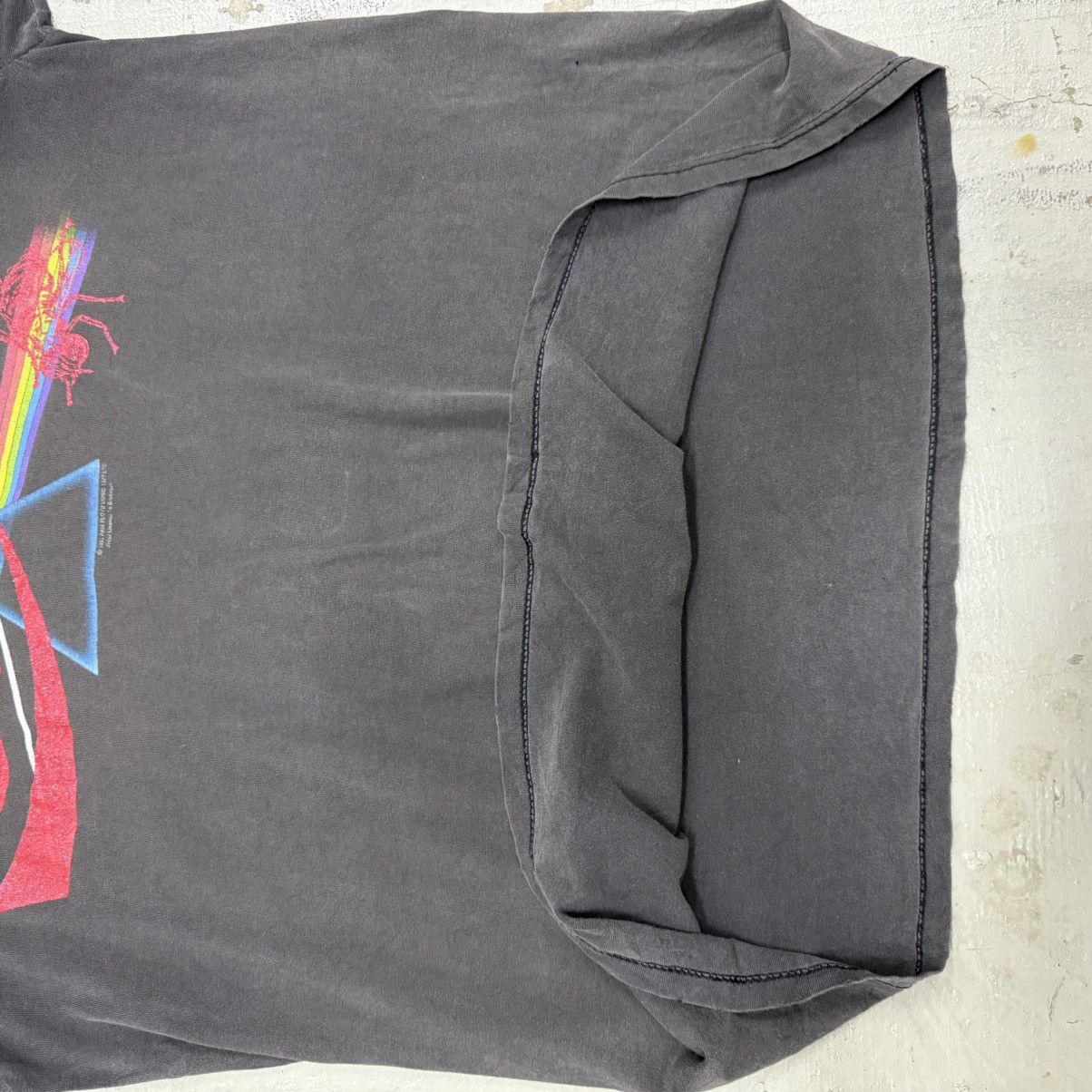 Band Tees Vintage Test Print 1992 Pink Floyd Distressed Band Tees Size US L / EU 52-54 / 3 - 10 Thumbnail