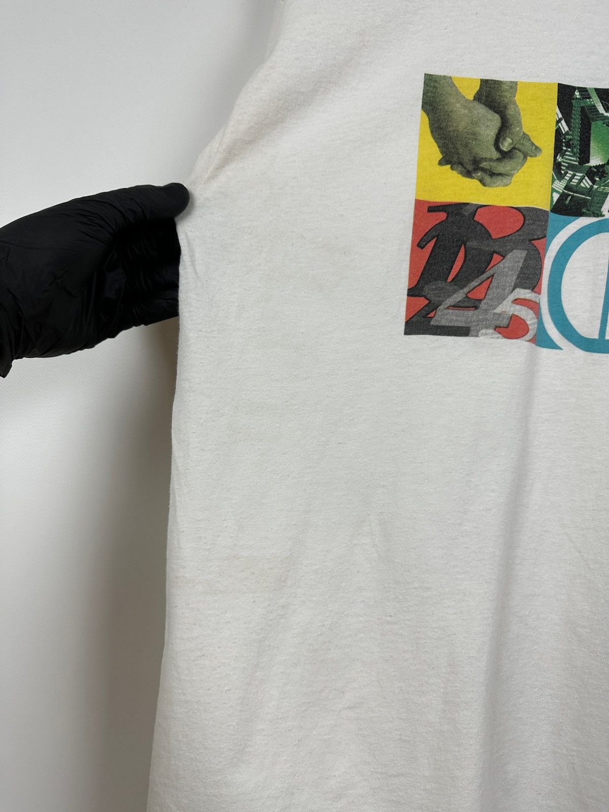 Vintage 1995 Vintage Pfizer OCD Single Stitch White T-Shirt Size US L / EU 52-54 / 3 - 15 Thumbnail