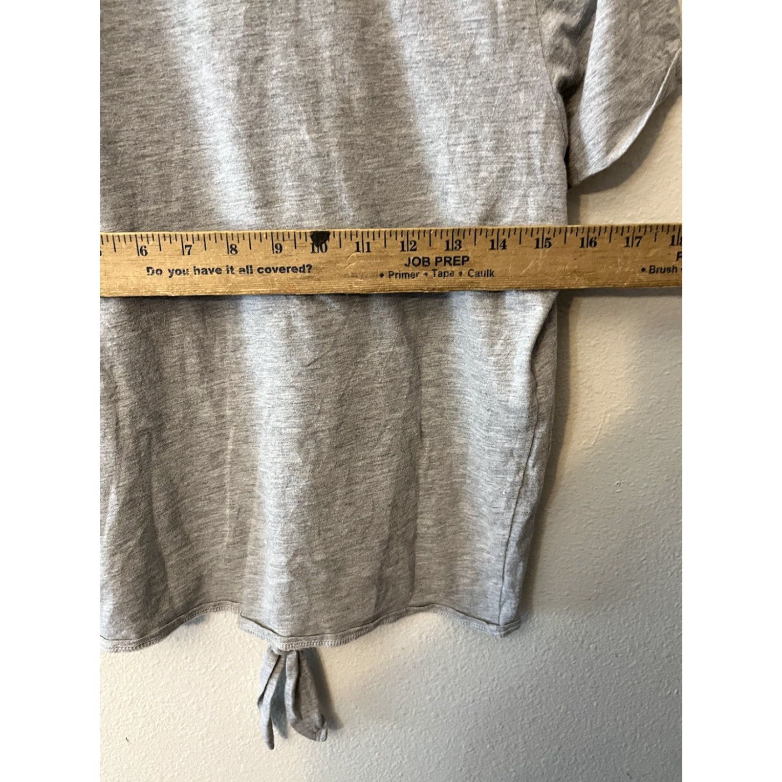 Champion Champion Tie-Front Tee Womens XL T-Shirt Short Sleeve Gray Ring Spun Script Logo Activewear Shirt Women XL Gray Logo Tie Front Tee Size XL / US 12-14 / IT 48-50 - 5 Thumbnail