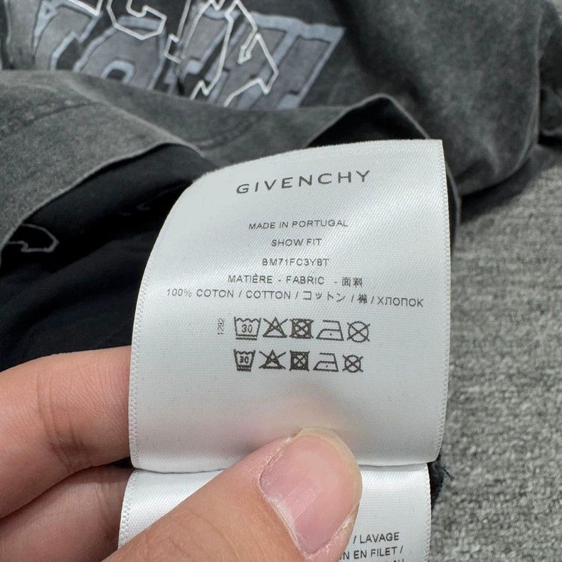 Givenchy Givenchy Washed Distressed Triple-layer Patch Hooded Shirt Size US M / EU 48-50 / 2 - 2 Thumbnail