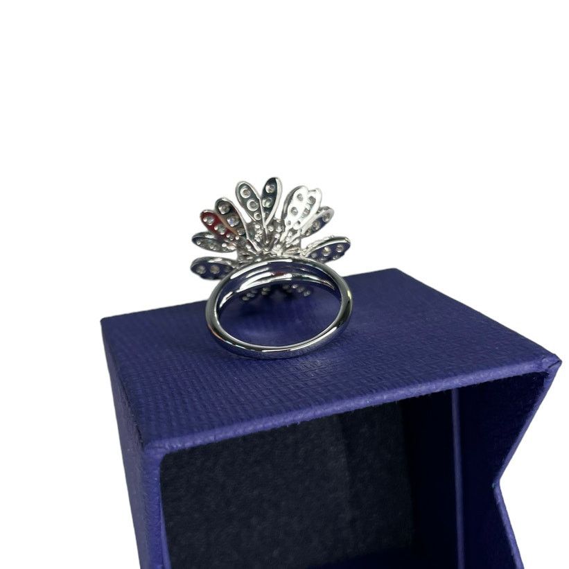 Swarovski Swarovski Eternal Flower ring Flower Eur 58 / USA 8 Size ONE SIZE - 4 Thumbnail