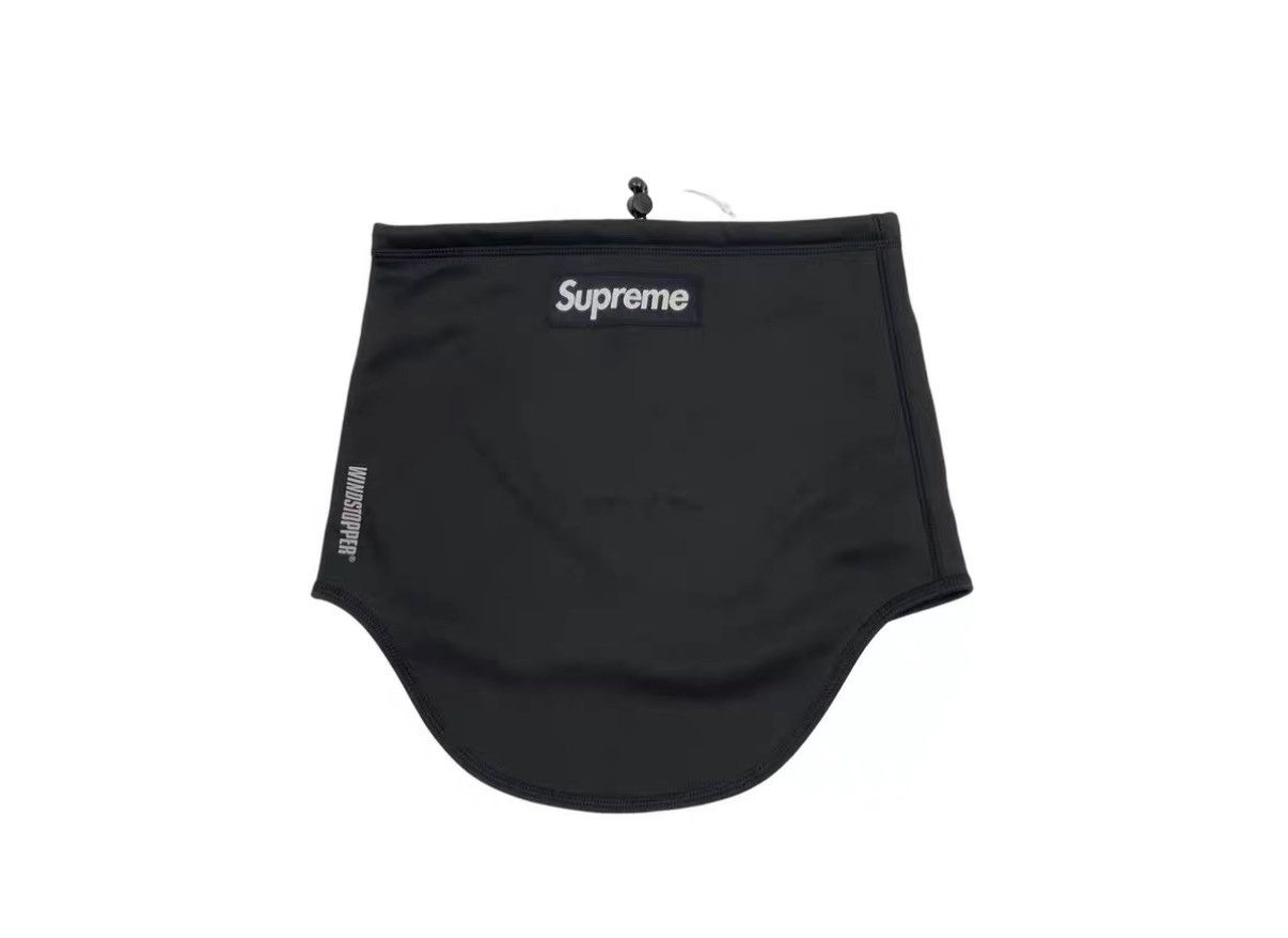 Supreme Supreme FW22 Week 18 WINDSTOPPER Neck Gaiter - Black J31 Size ONE SIZE - 1 Thumbnail