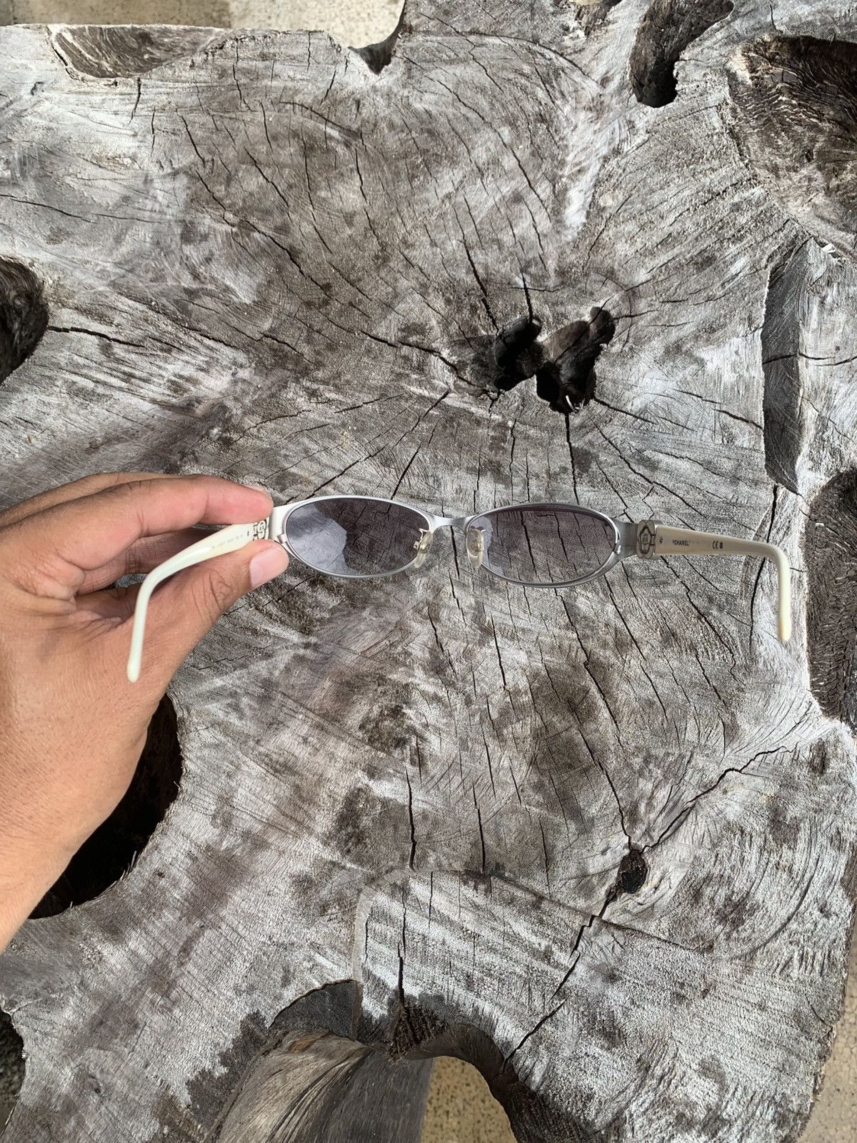 Chanel Chanel Silver/Gray Camellia Rectangle Sunglasses Size ONE SIZE - 13 Thumbnail